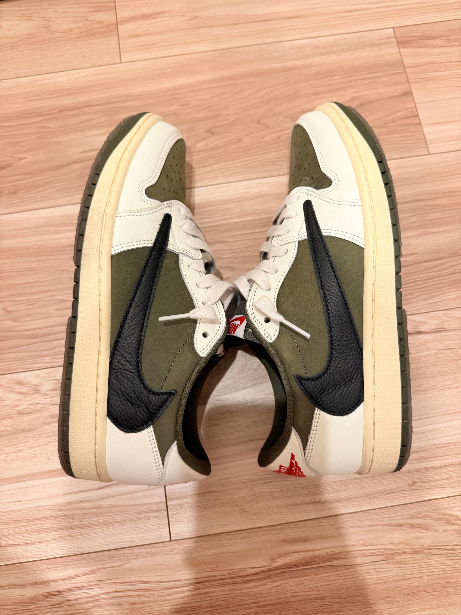 Travis Scott × Nike Air Jordan 1 Low OG SP "Reverse Olive"
