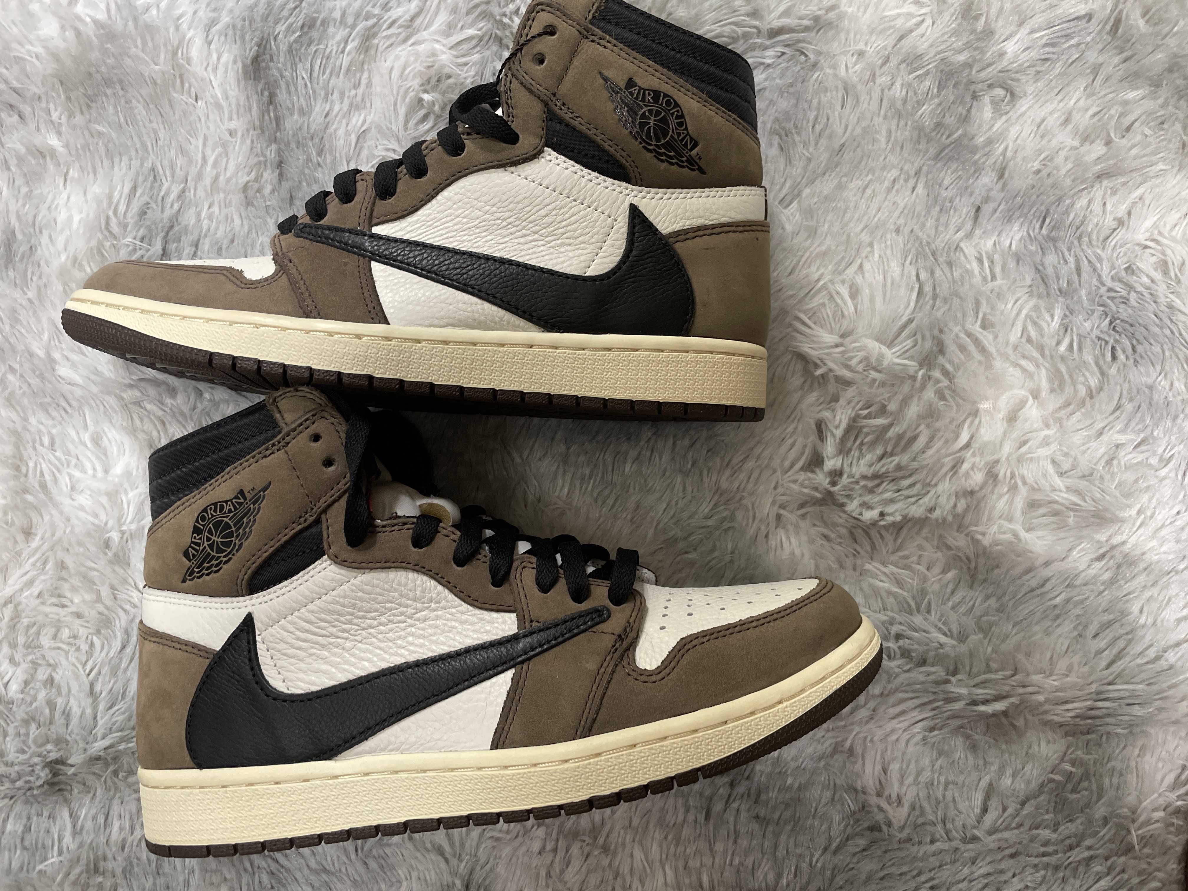 Travis Scott × Nike Air Jordan 1 Retro High OG TS SP "Sail/Dark Mocha"
