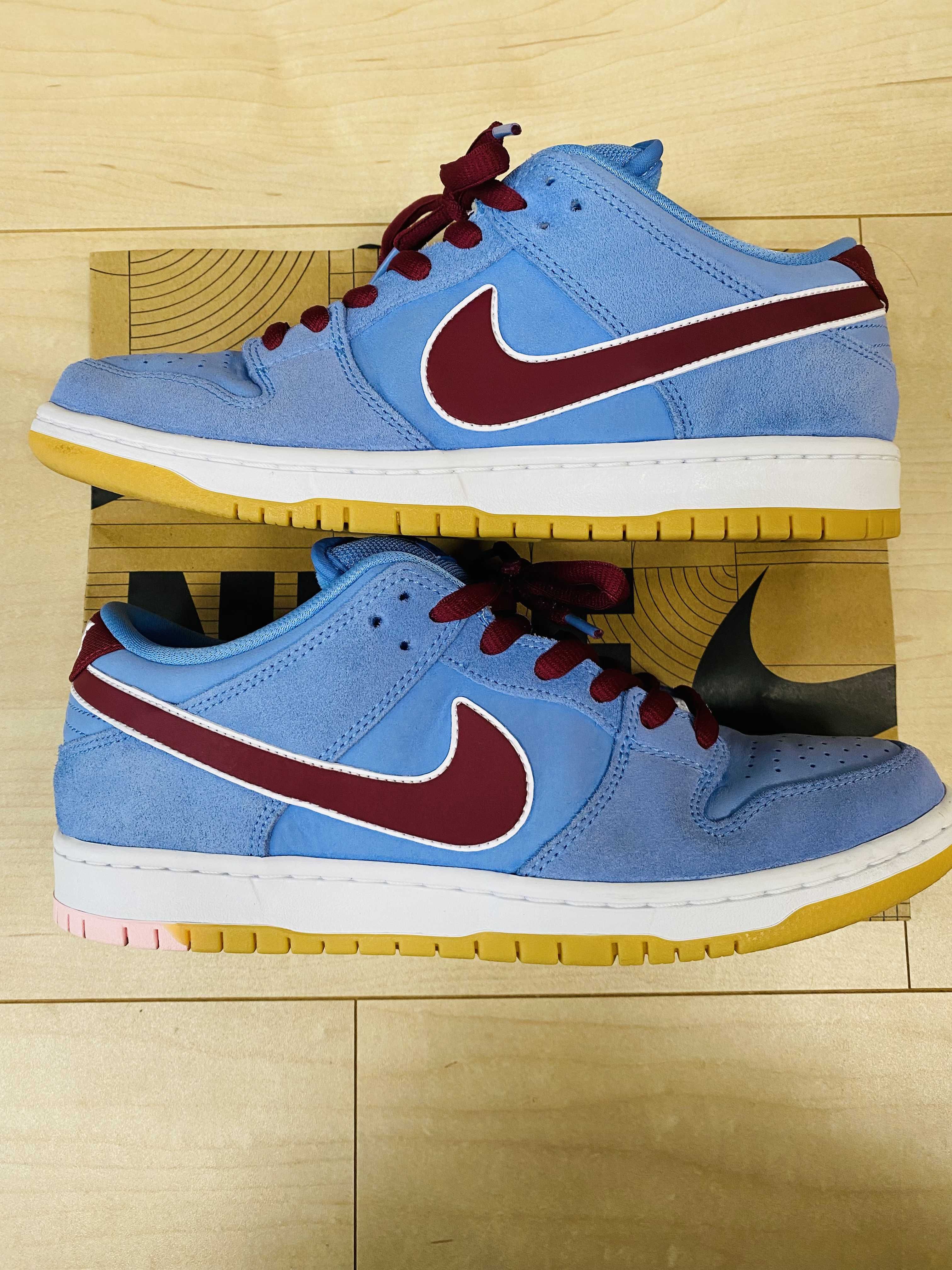 Nike SB Dunk Low Pro "Philadelphia Phillies/Valor Blue and Team Maroon"