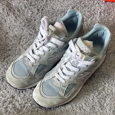 KITH × New Balance 990V2 "Storm Blue"