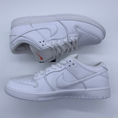Nike SB Dunk Low Pro ISO "Triple White"