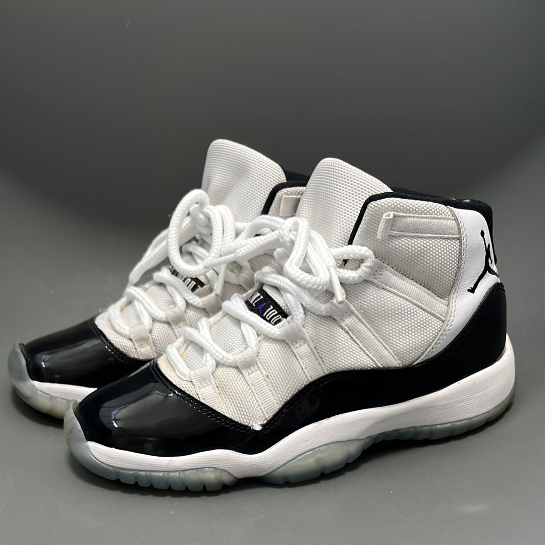 NIKE GS AIR JORDAN 11 RETRO "CONCORD 2018"