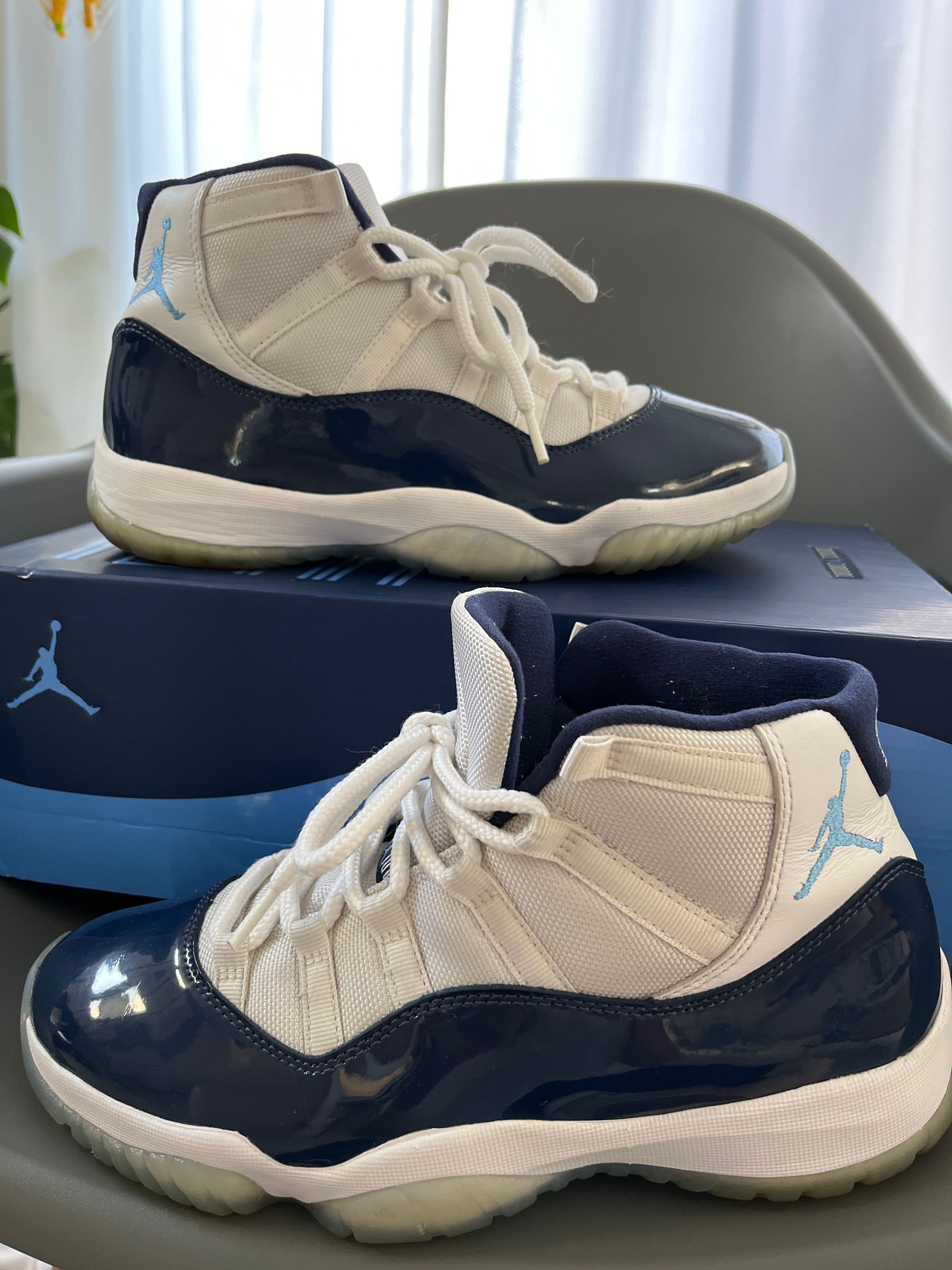 Nike Air Jordan 11 Retro "UNC Win Like 82"