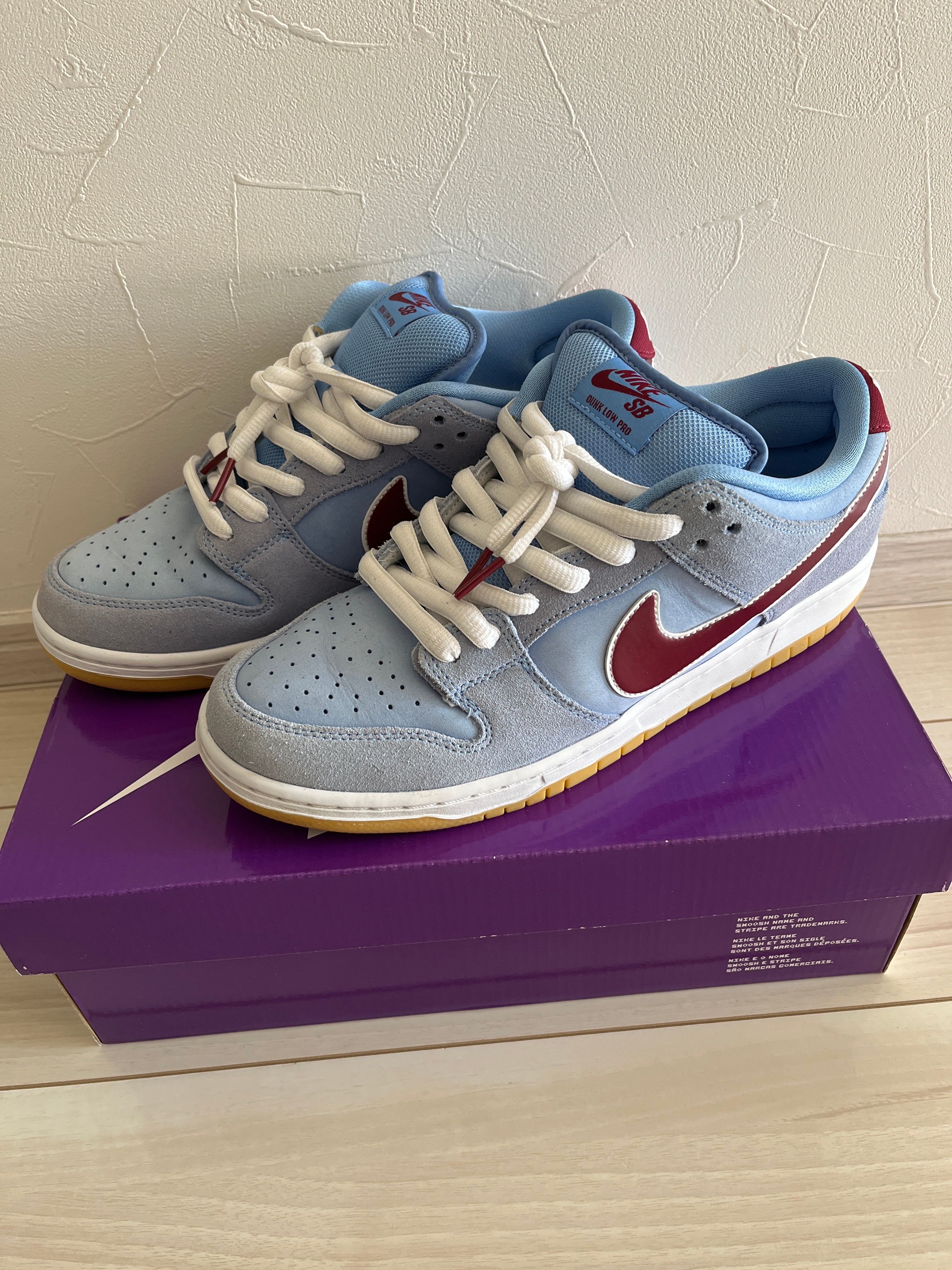 Nike SB Dunk Low Pro "Philadelphia Phillies/Valor Blue and Team Maroon"