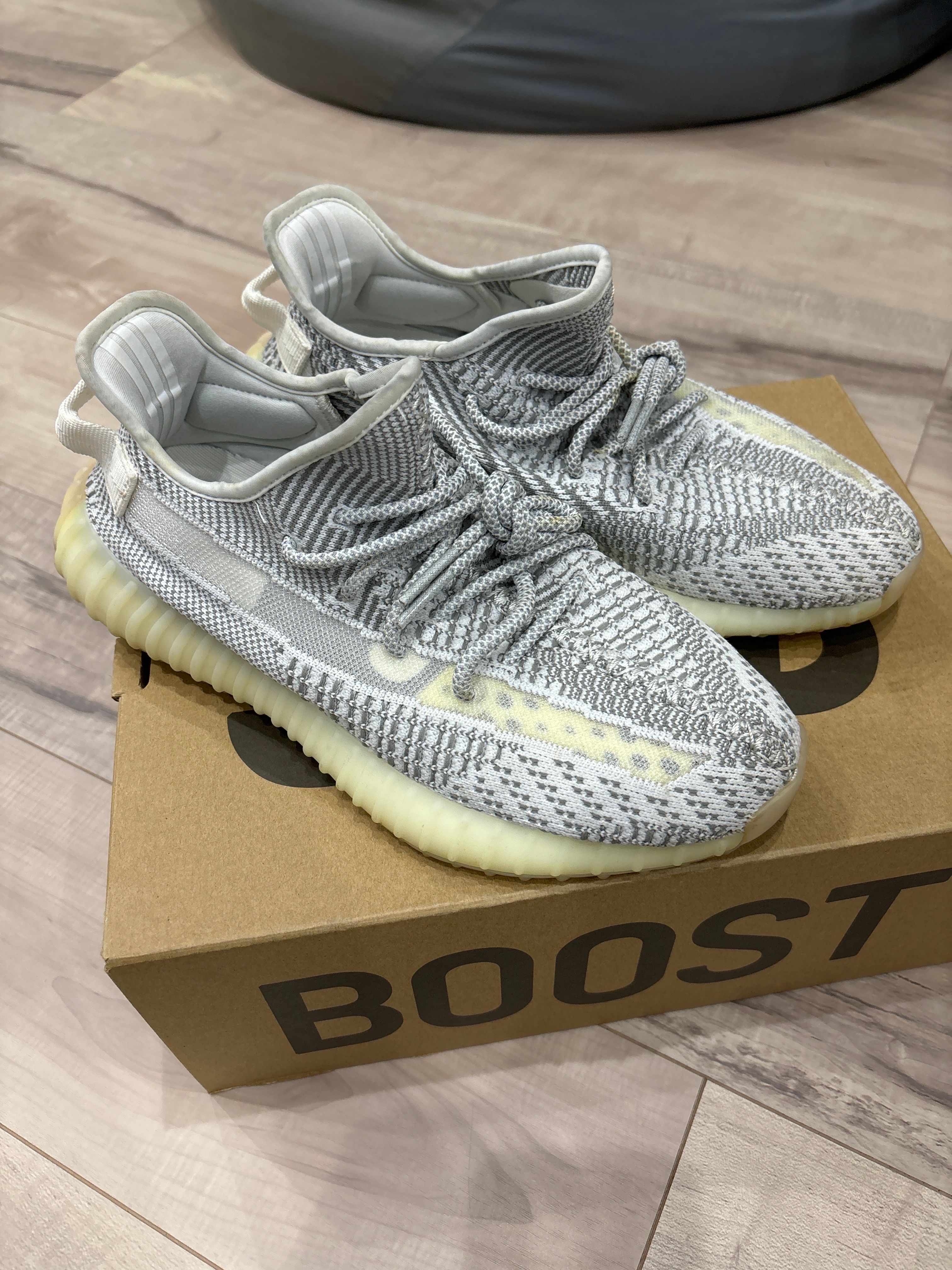 adidas YEEZY Boost 350V2 "Static"