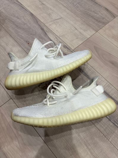 adidas YEEZY Boost 350 V2 "Cream White"