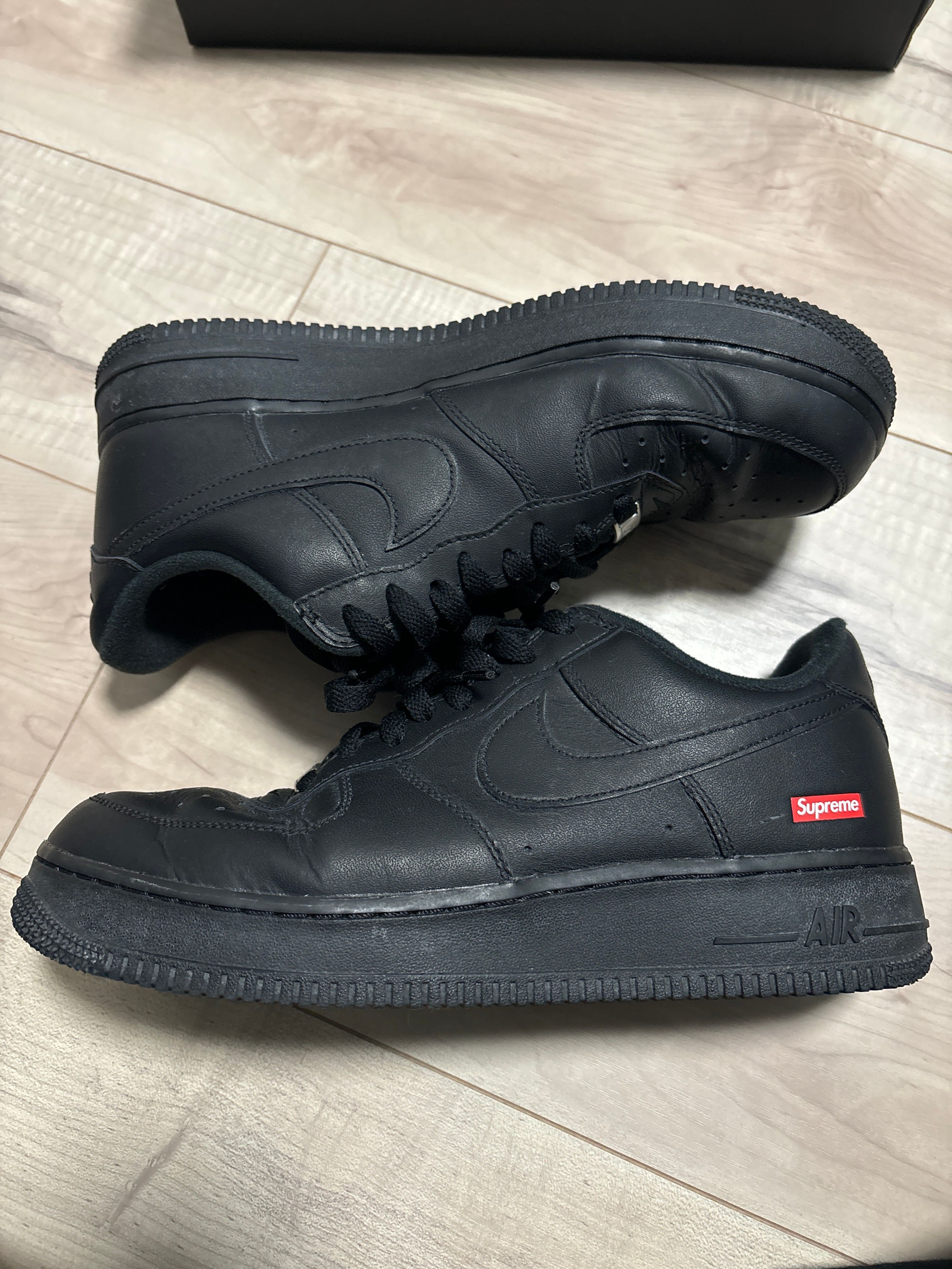 Supreme × Nike Air Force 1 Low "Black"