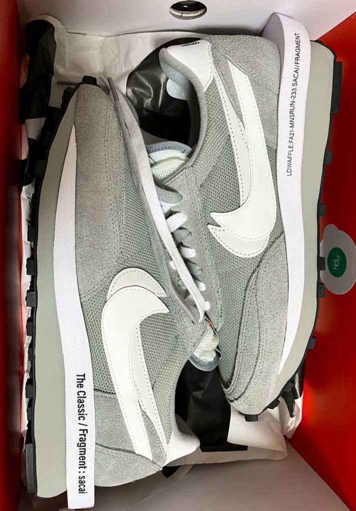 Fragment × sacai × Nike LD Waffle "Light Smoke Grey"