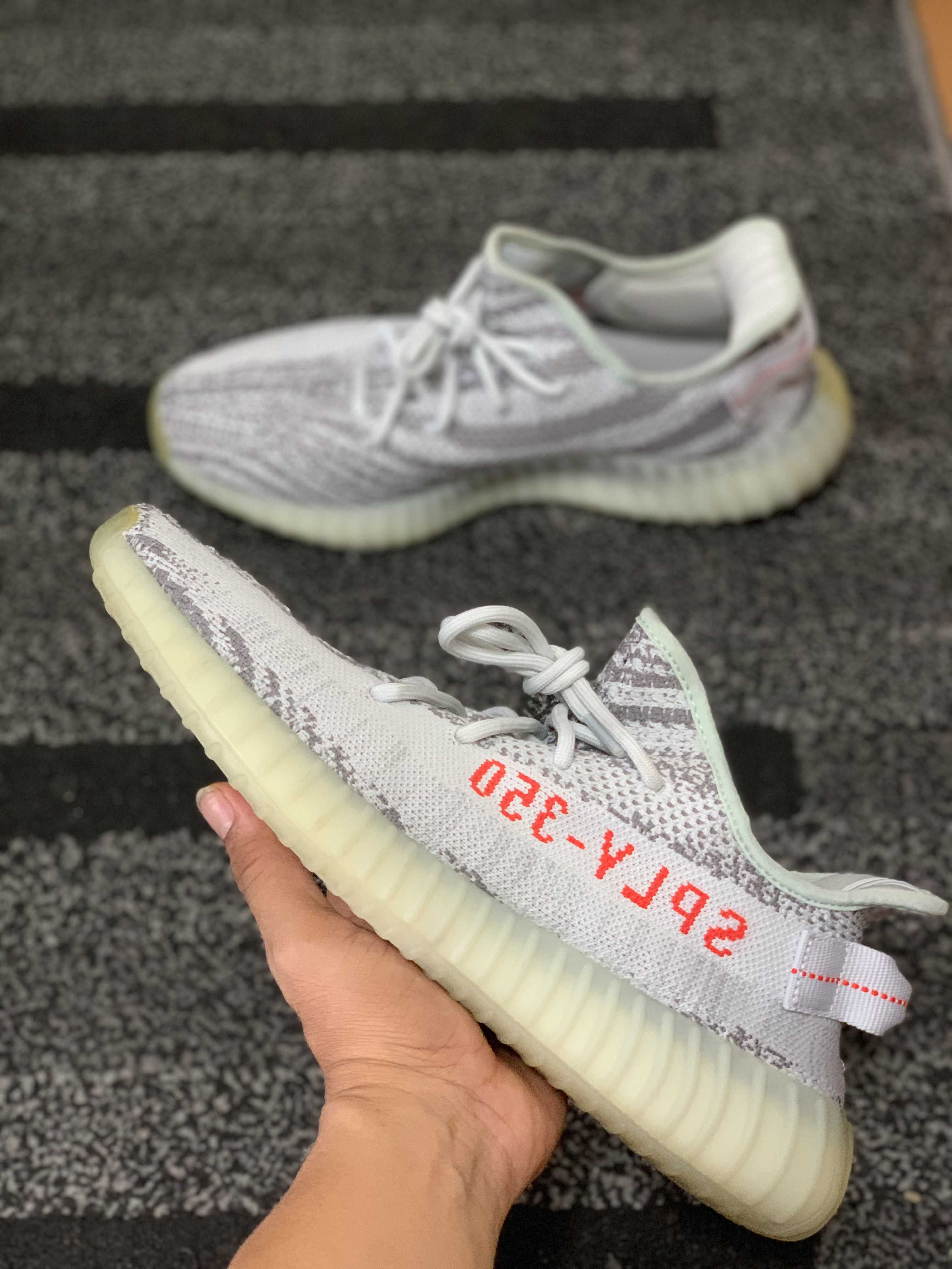 adidas YEEZY Boost 350 V2 "Blue Tint"