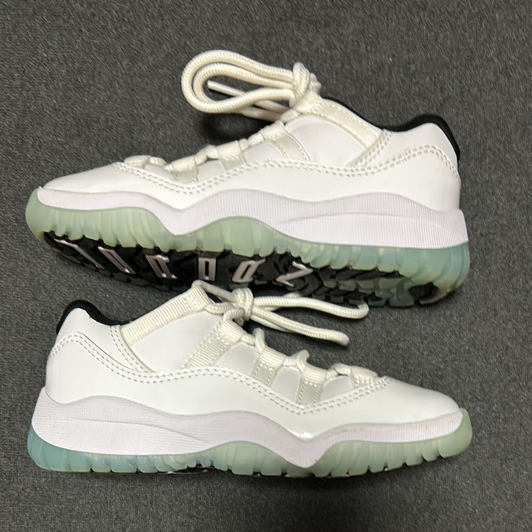 Nike PS Air Jordan 11 Low "Legend Blue"