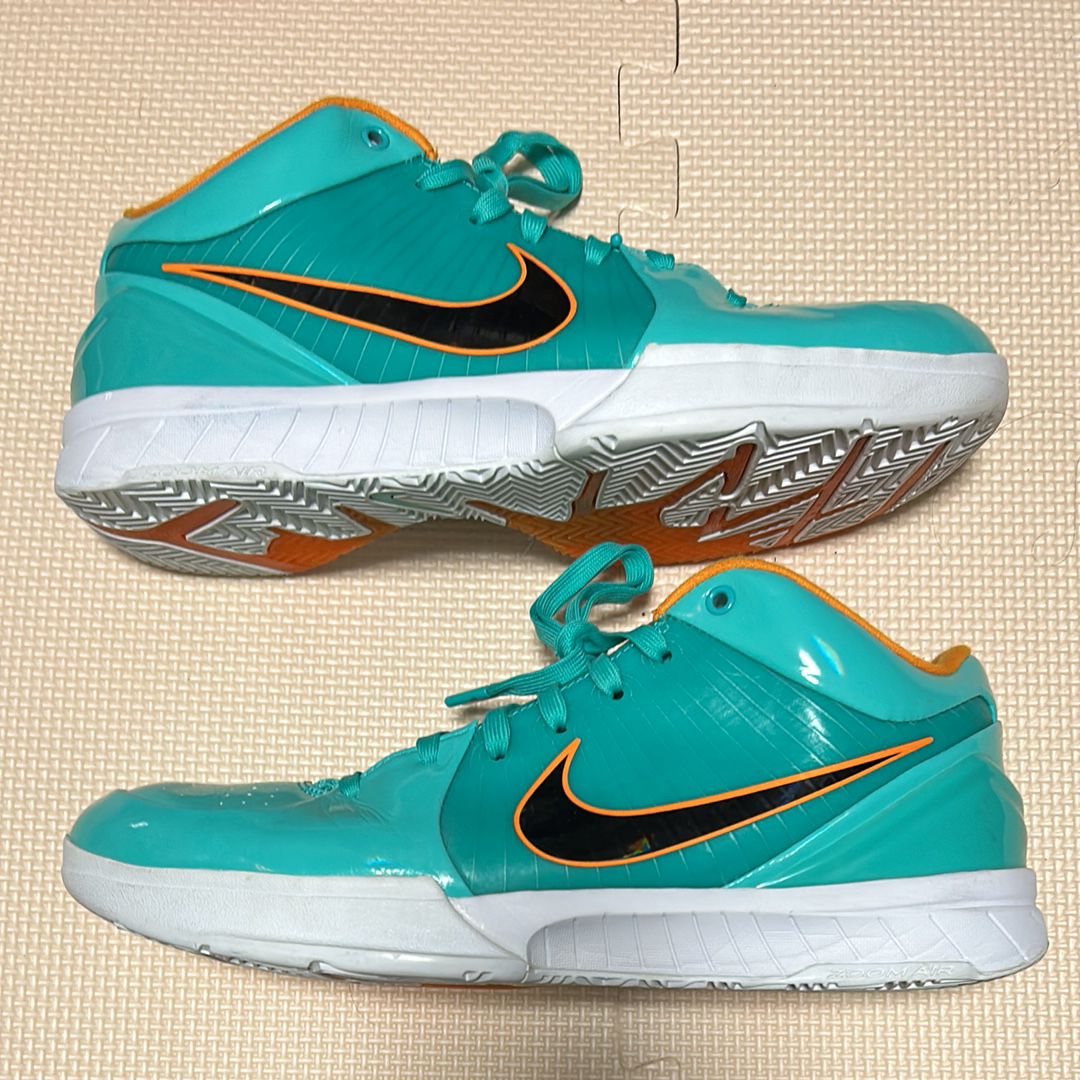 UNDEFEATED × Nike Kobe 4 Protro "Hyper Jade"