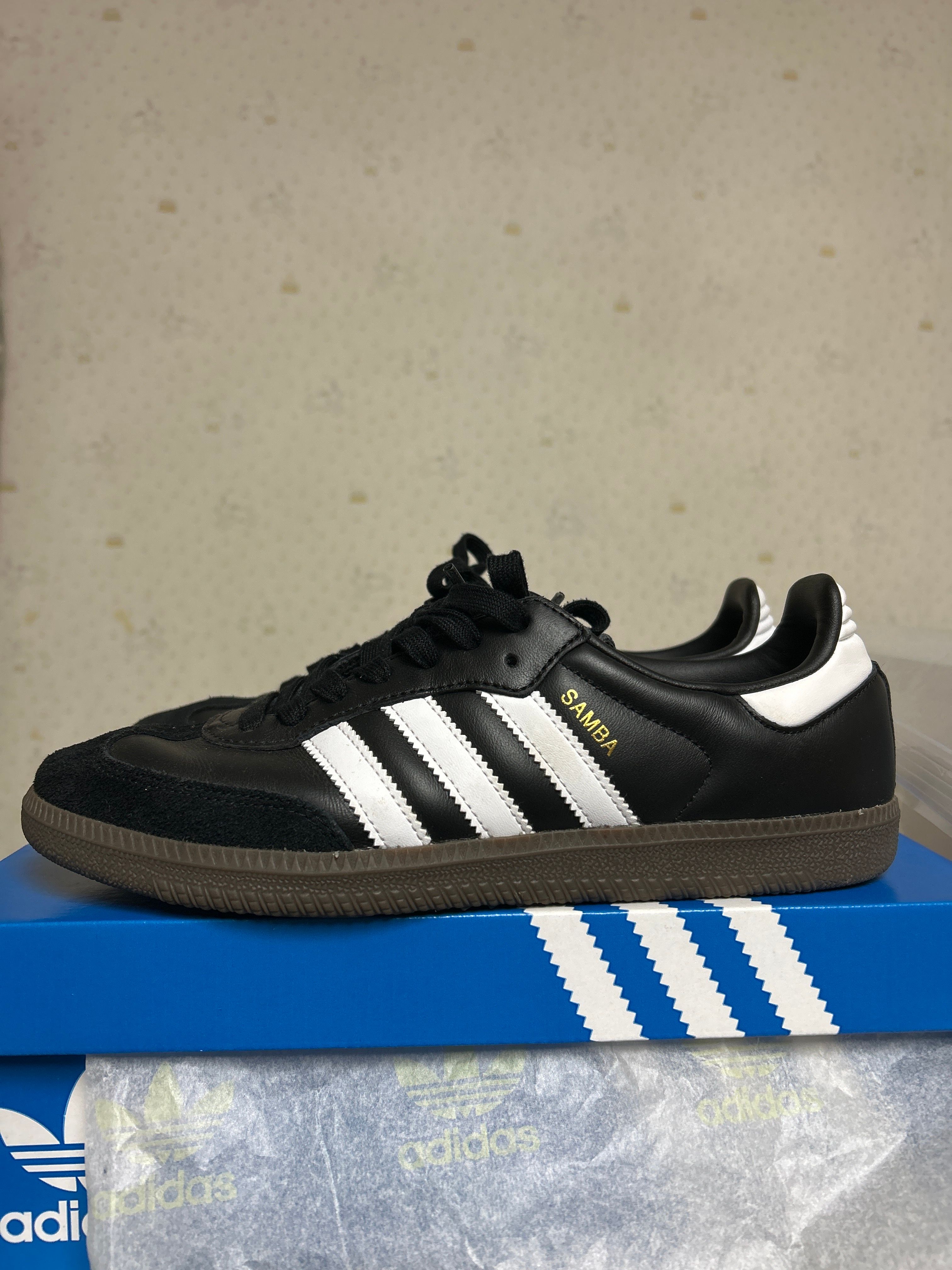 adidas Samba OG "Core Black/Cloud White/Gum"