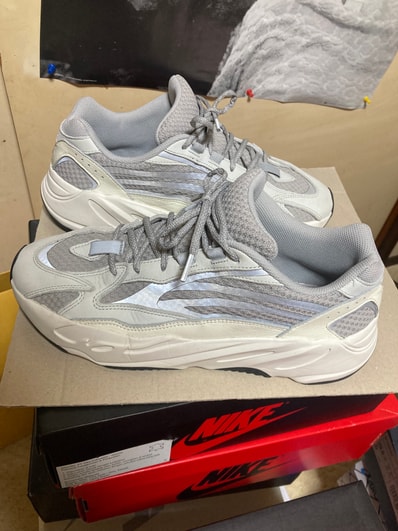 adidas YEEZY Boost 700 V2 "Static"