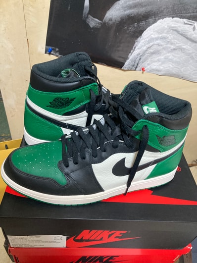 Nike Air Jordan 1 Retro High OG "Pine Green" (2018)