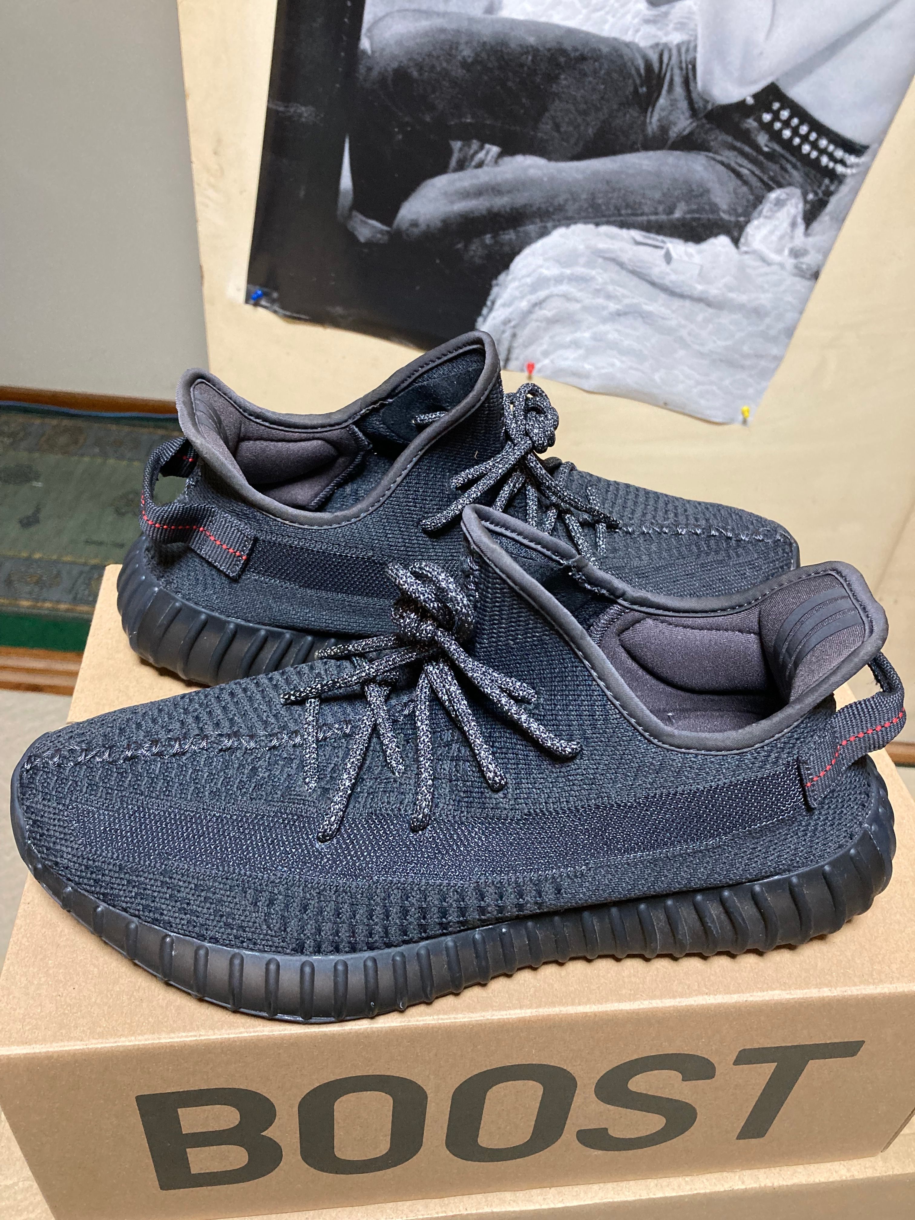 adidas YEEZY Boost 350 V2 "Black"