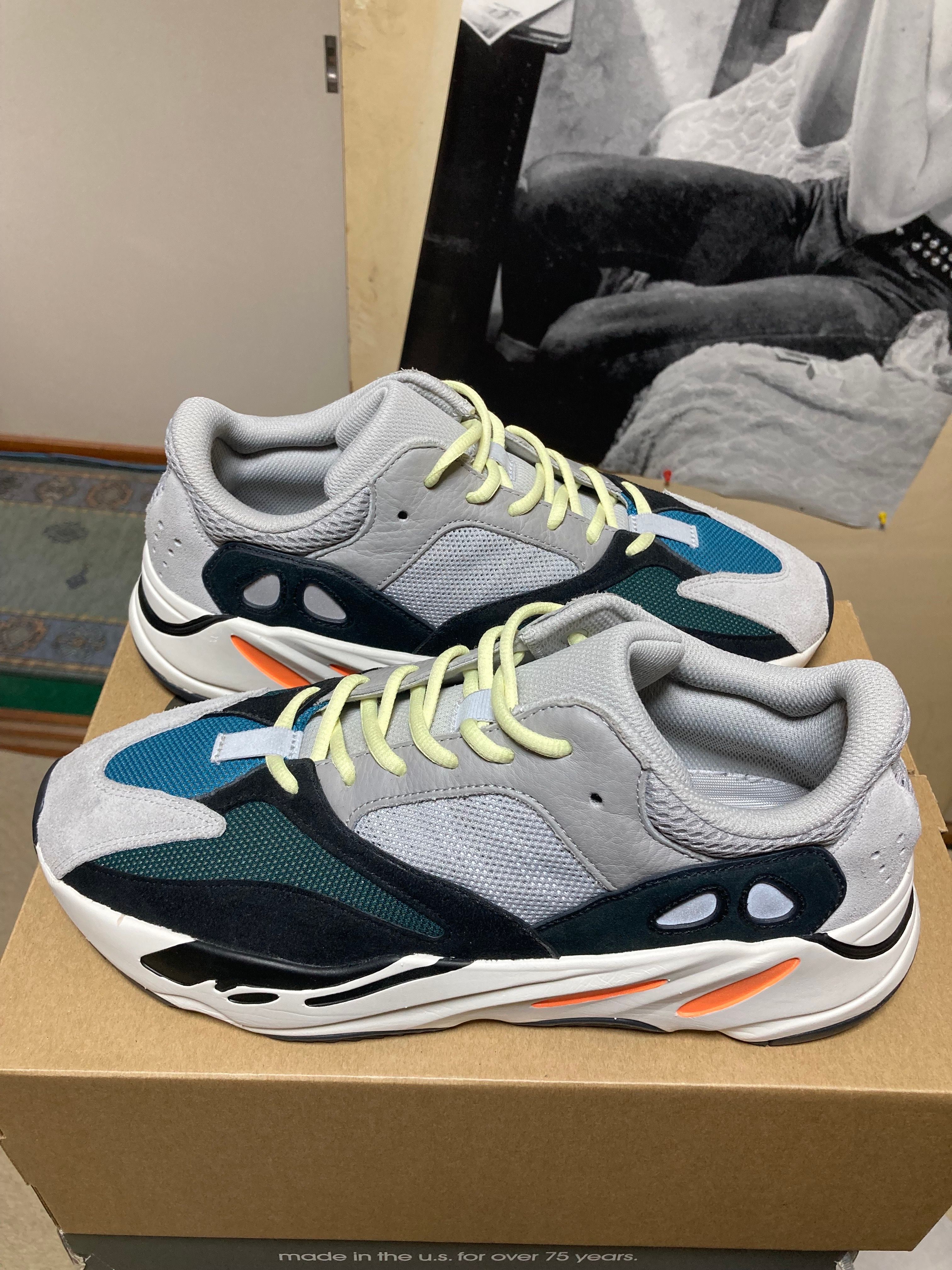 adidas YEEZY Boost 700 "Wave Runner"