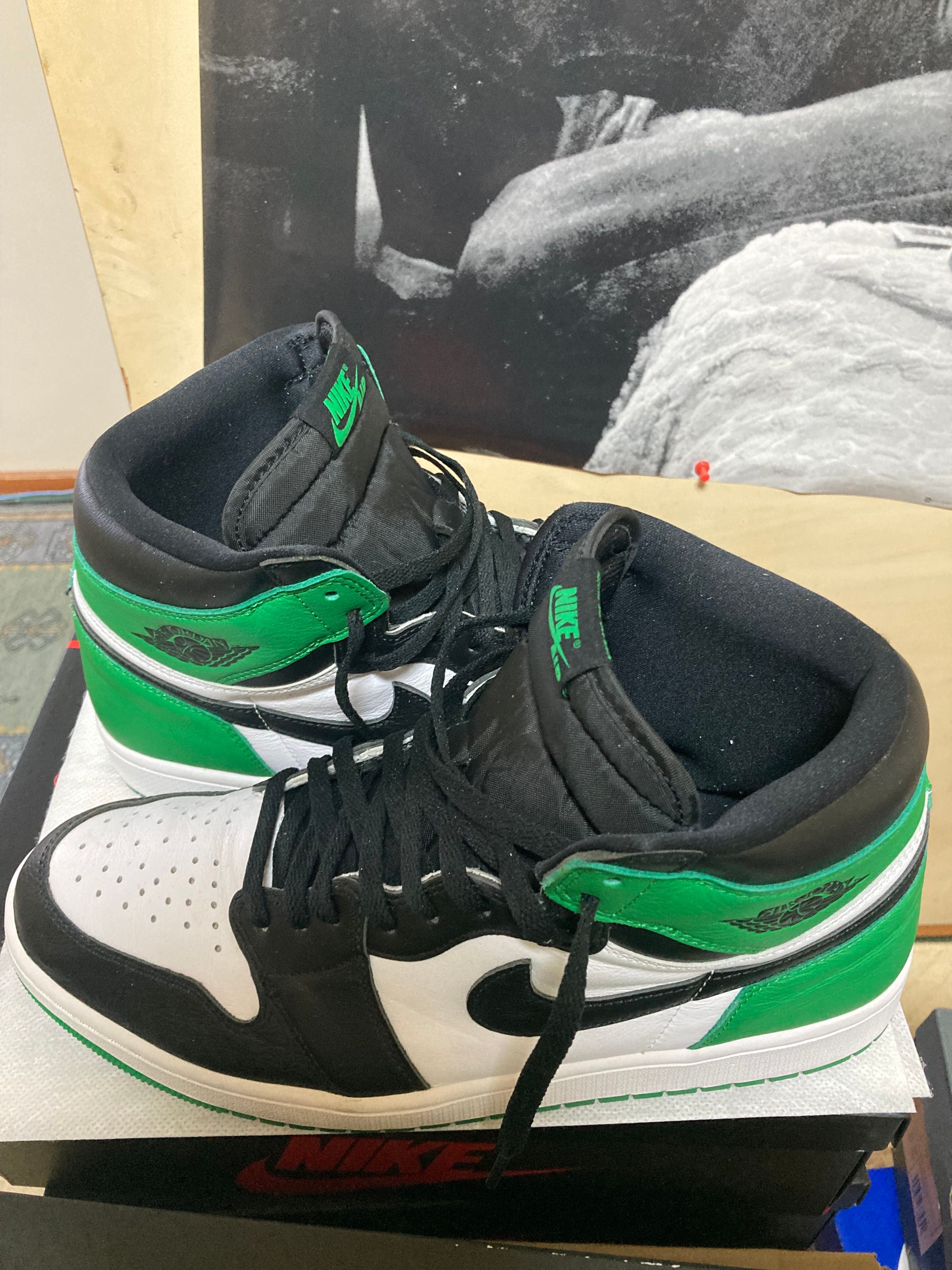 Nike Air Jordan 1 Retro High OG "Celtics/Black and Lucky Green" (2023)