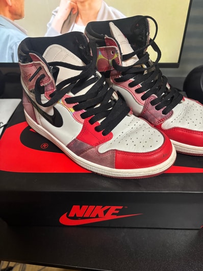 Spider-Man × Nike Air Jordan 1 Retro High OG SP "Spider-Man: Across the Spider-Verse/University Red"
