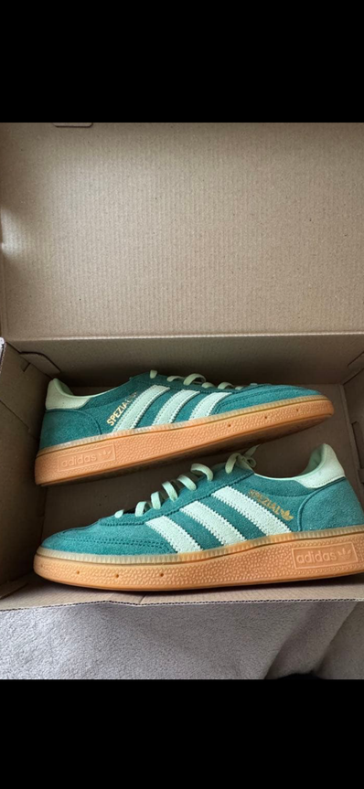 adidas Women's Handball Spezial "College Green/Semi Green Spark/Gum"