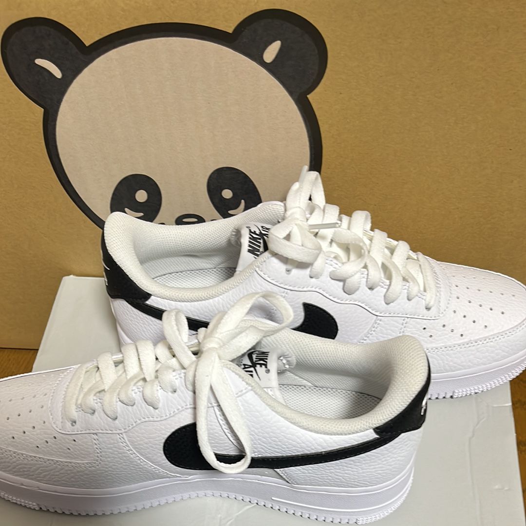 Nike Air Force 1 Low '07 "White Black Pebbled Leather"