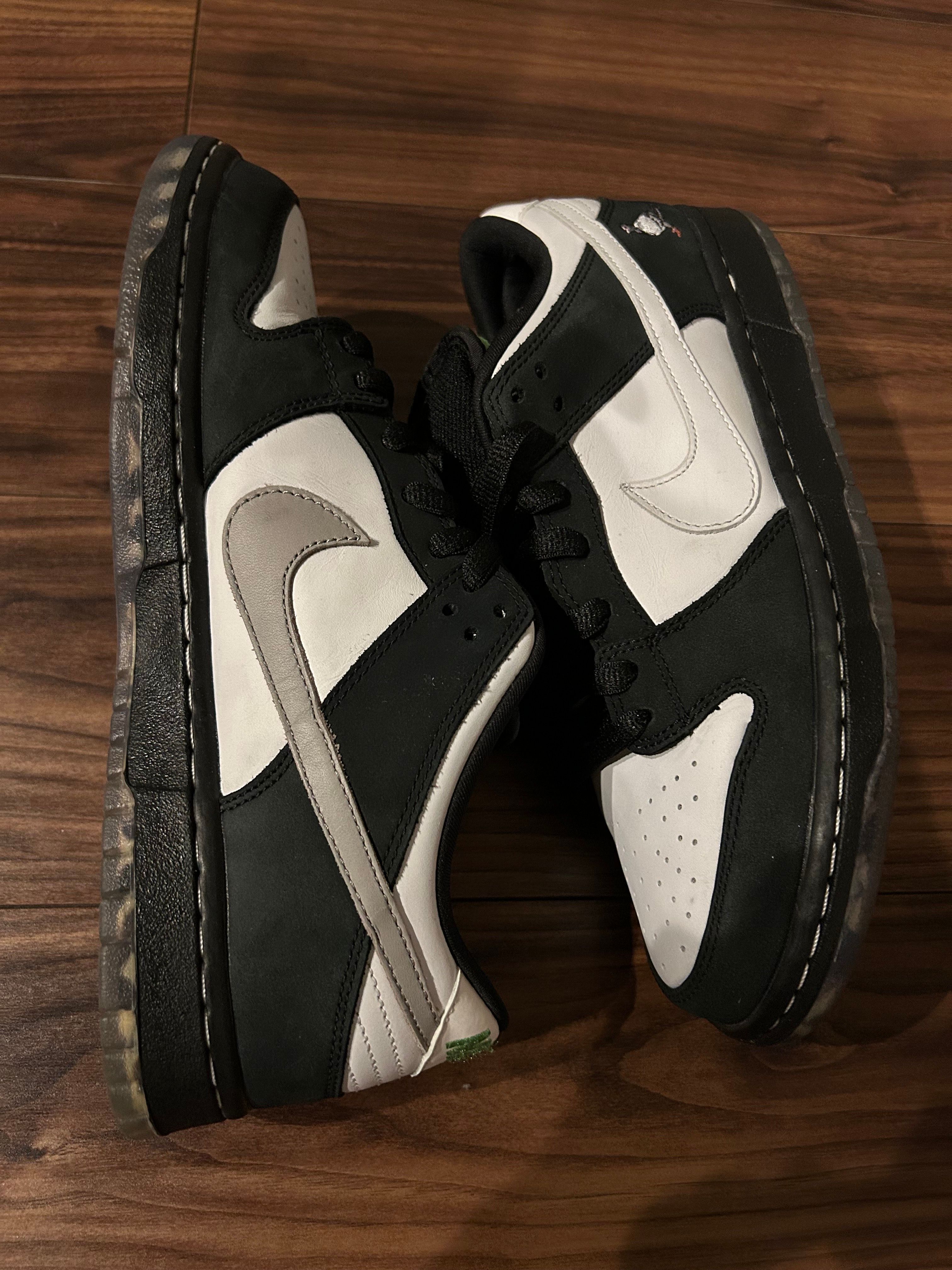 STAPLE × Nike SB Dunk Low "Pigeon Black/White"