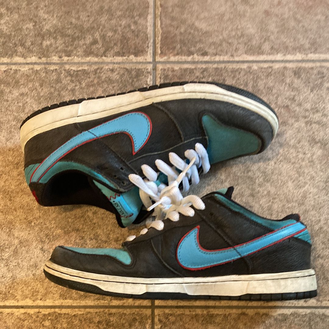 Nike SB Dunk Low "Angel and Death"