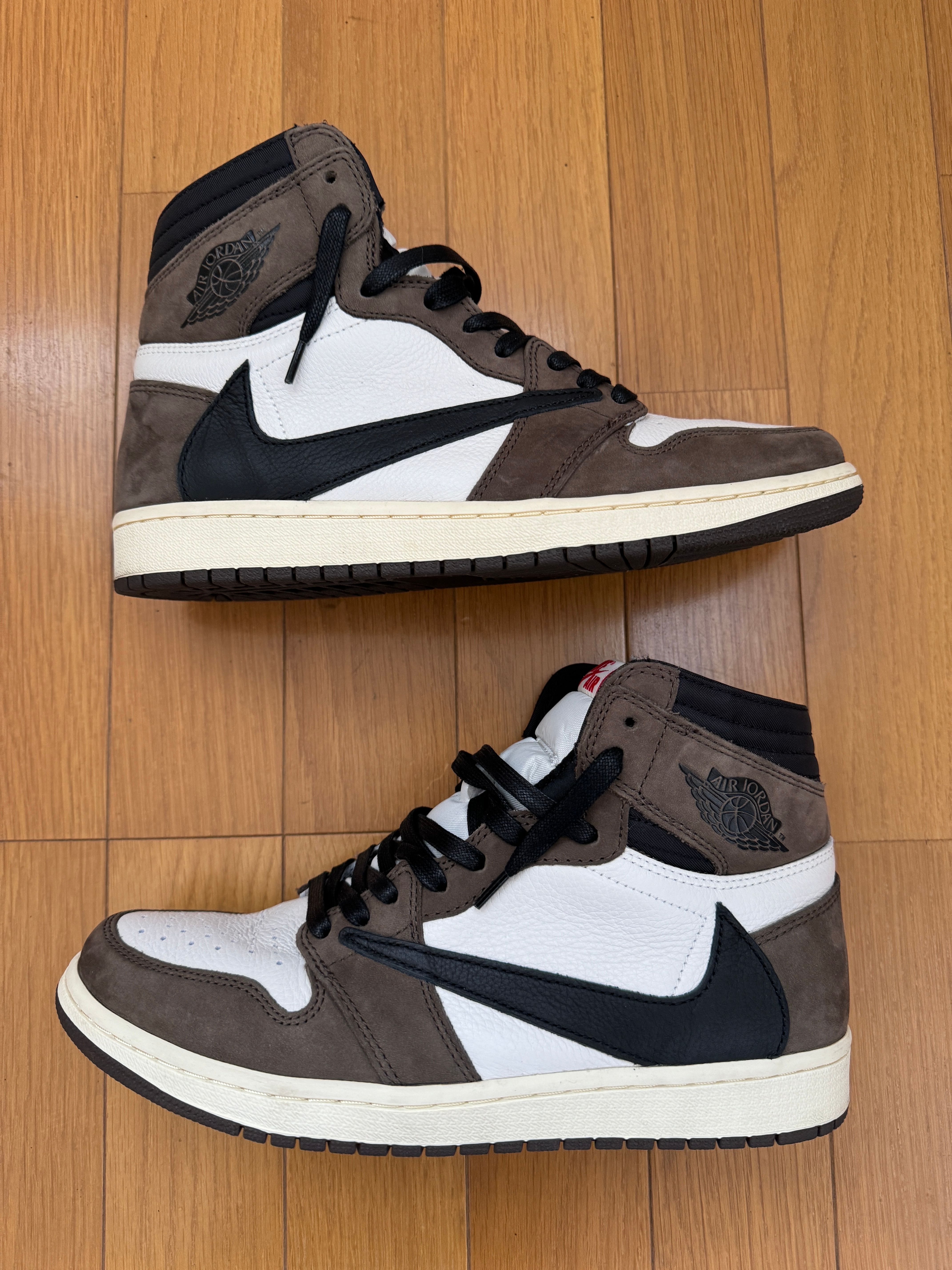 Travis Scott × Nike Air Jordan 1 Retro High OG TS SP "Sail/Dark Mocha"