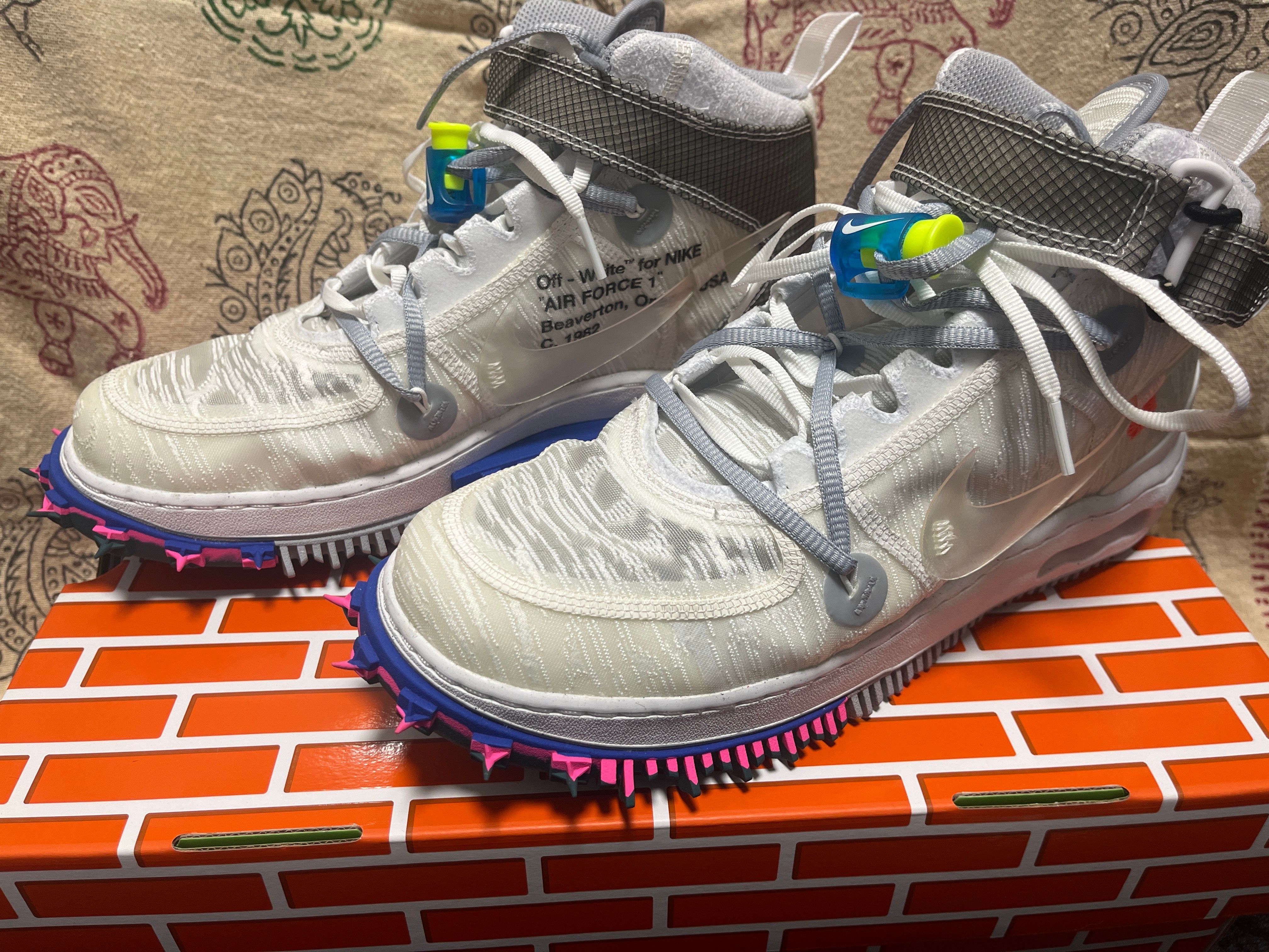 Off-White × Nike Air Force 1 Mid "White"