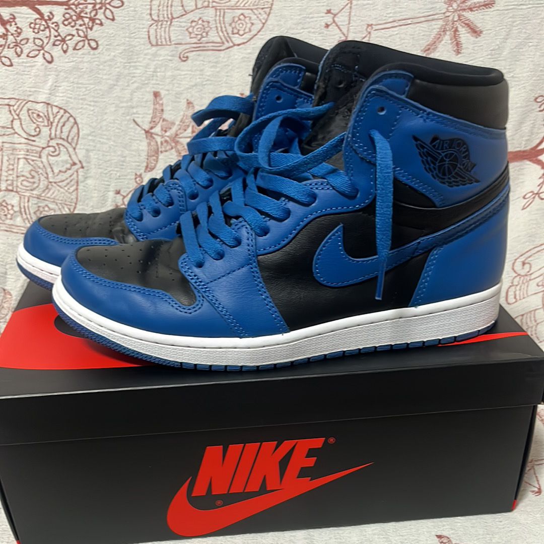 Nike Air Jordan 1 Retro High OG "Dark Marina Blue"