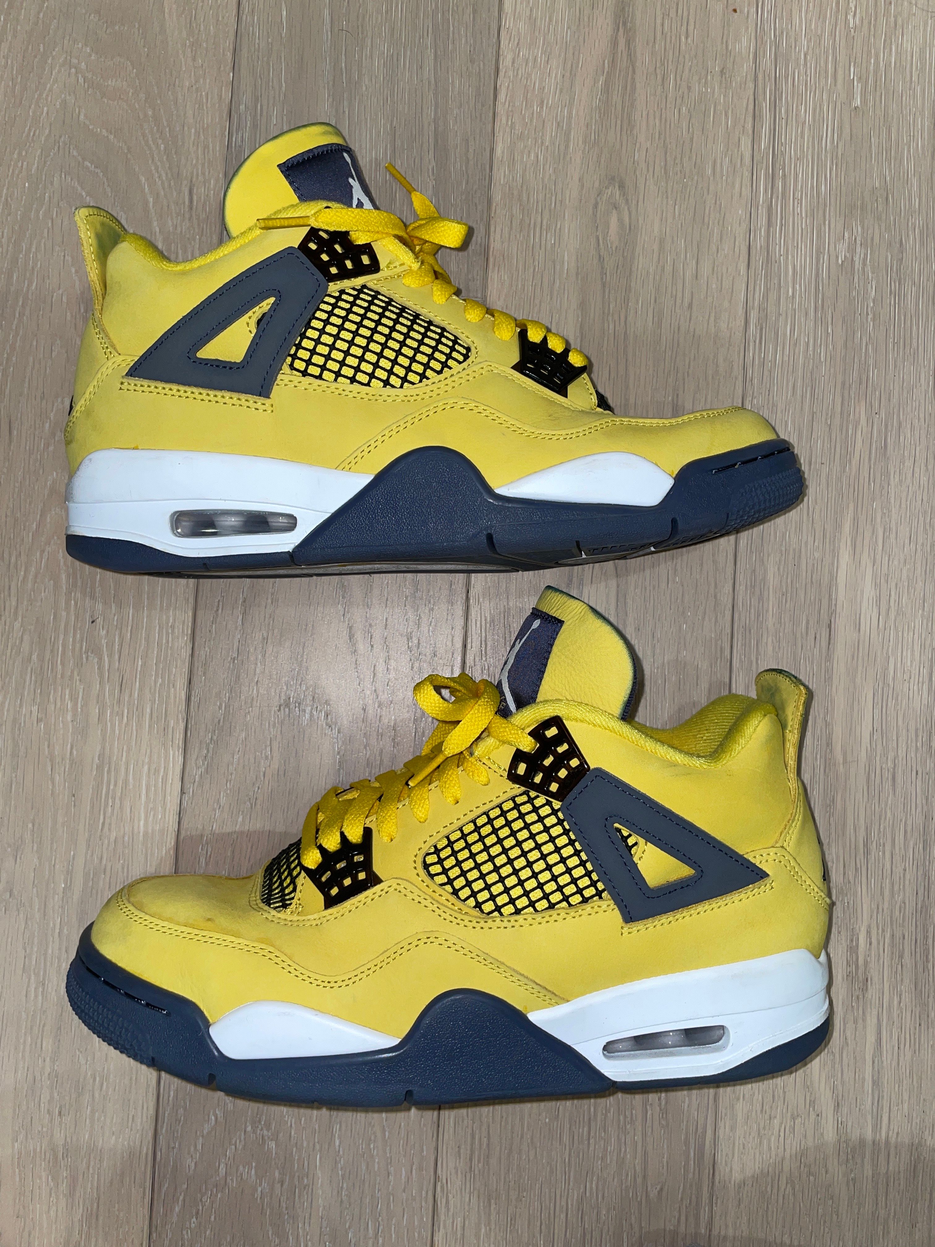 Nike Air Jordan 4 "Tour Yellow"