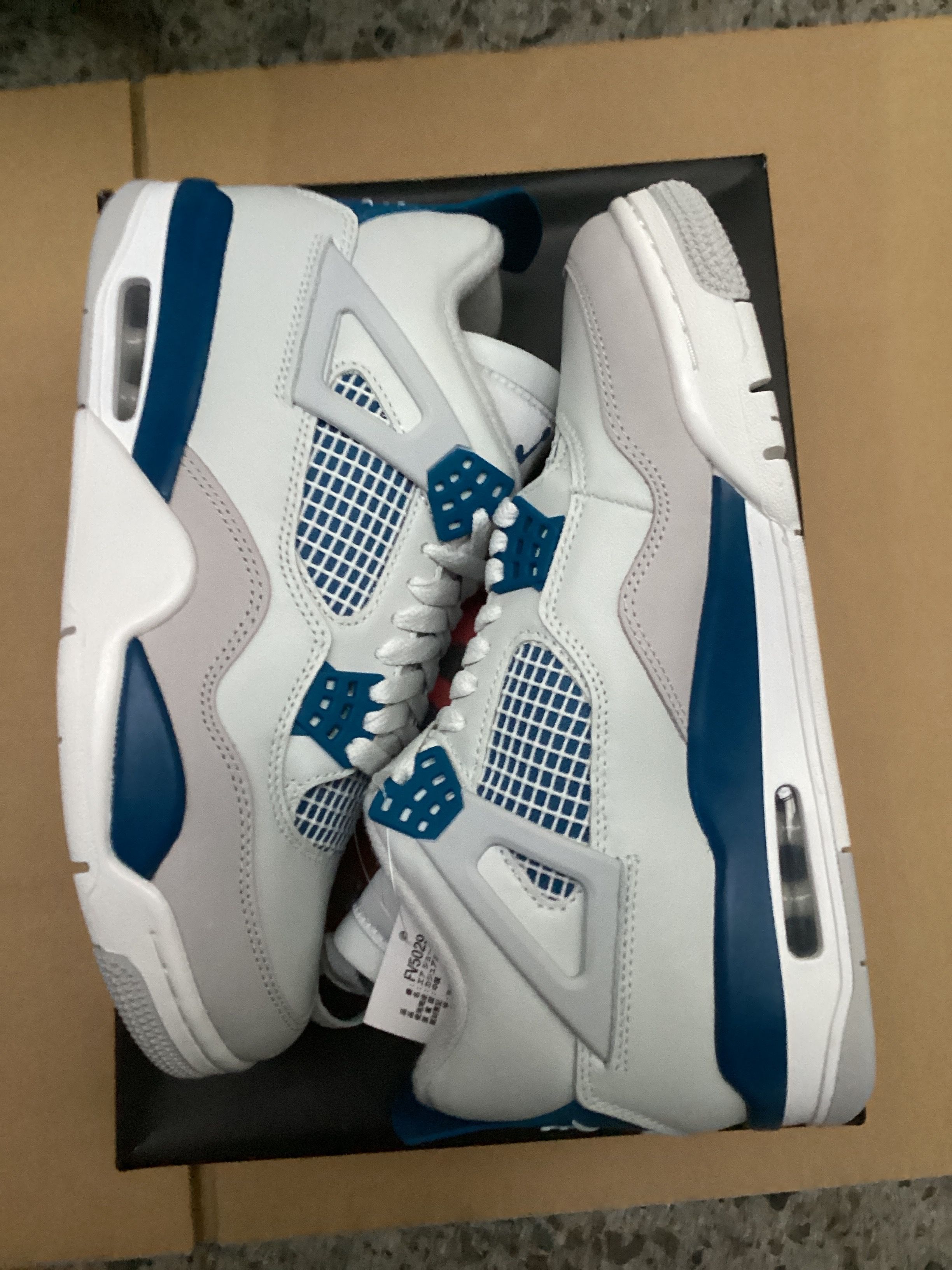 Nike Air Jordan 4 Retro "Industrial Blue"