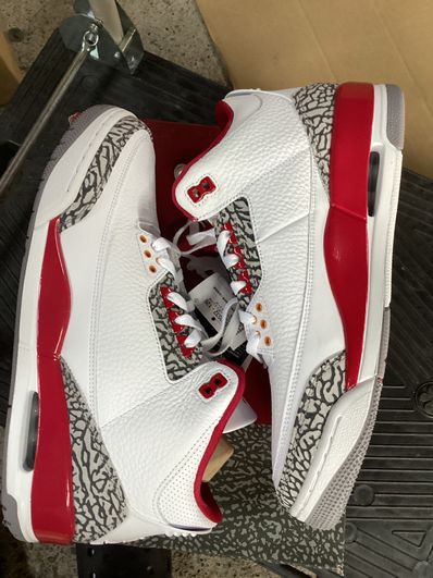 Nike Air Jordan 3 "Cardinal Red"
