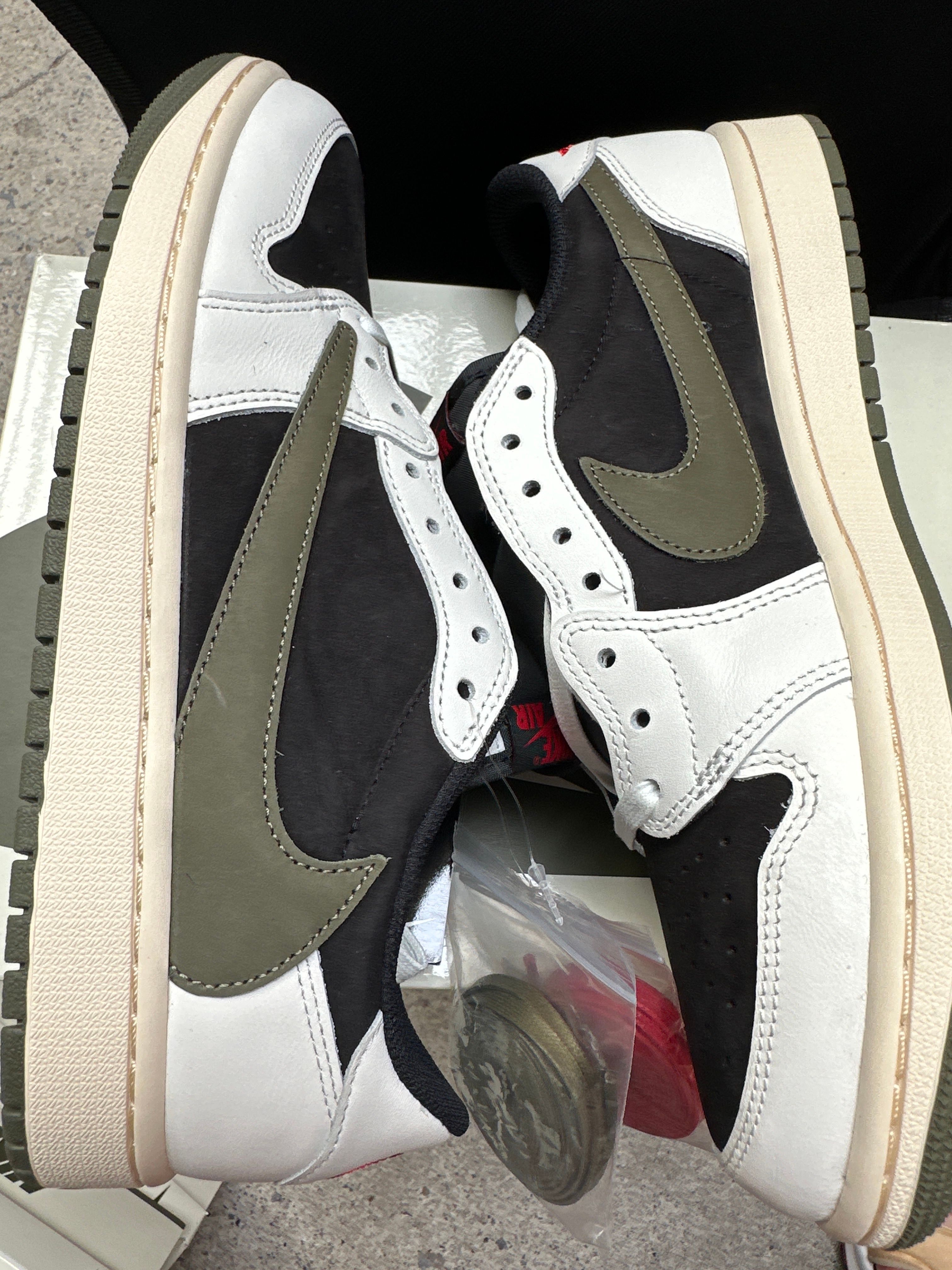 Travis Scott × Nike Women's Air Jordan 1 Low OG "Medium Olive"
