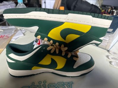 Nike Women's Dunk Low SE "Noble Green"