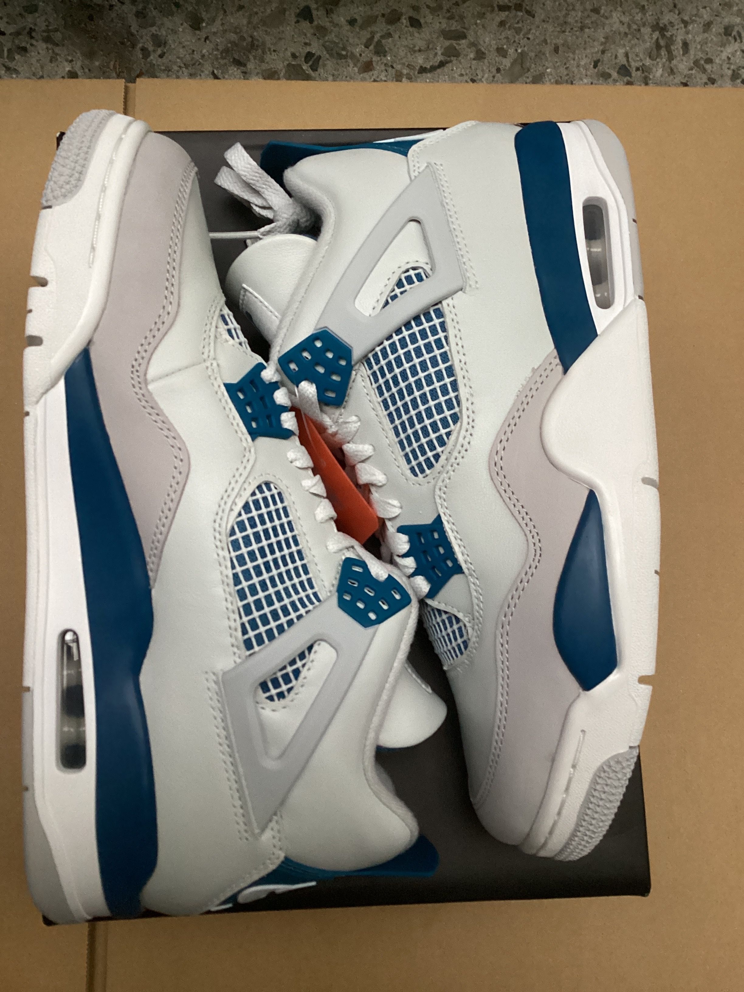 Nike Air Jordan 4 Retro "Industrial Blue"