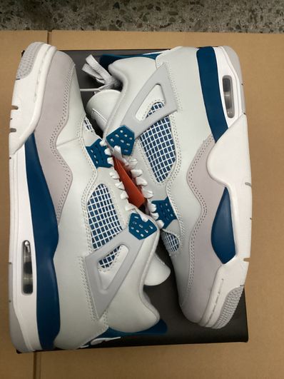 Nike Air Jordan 4 Retro "Industrial Blue"