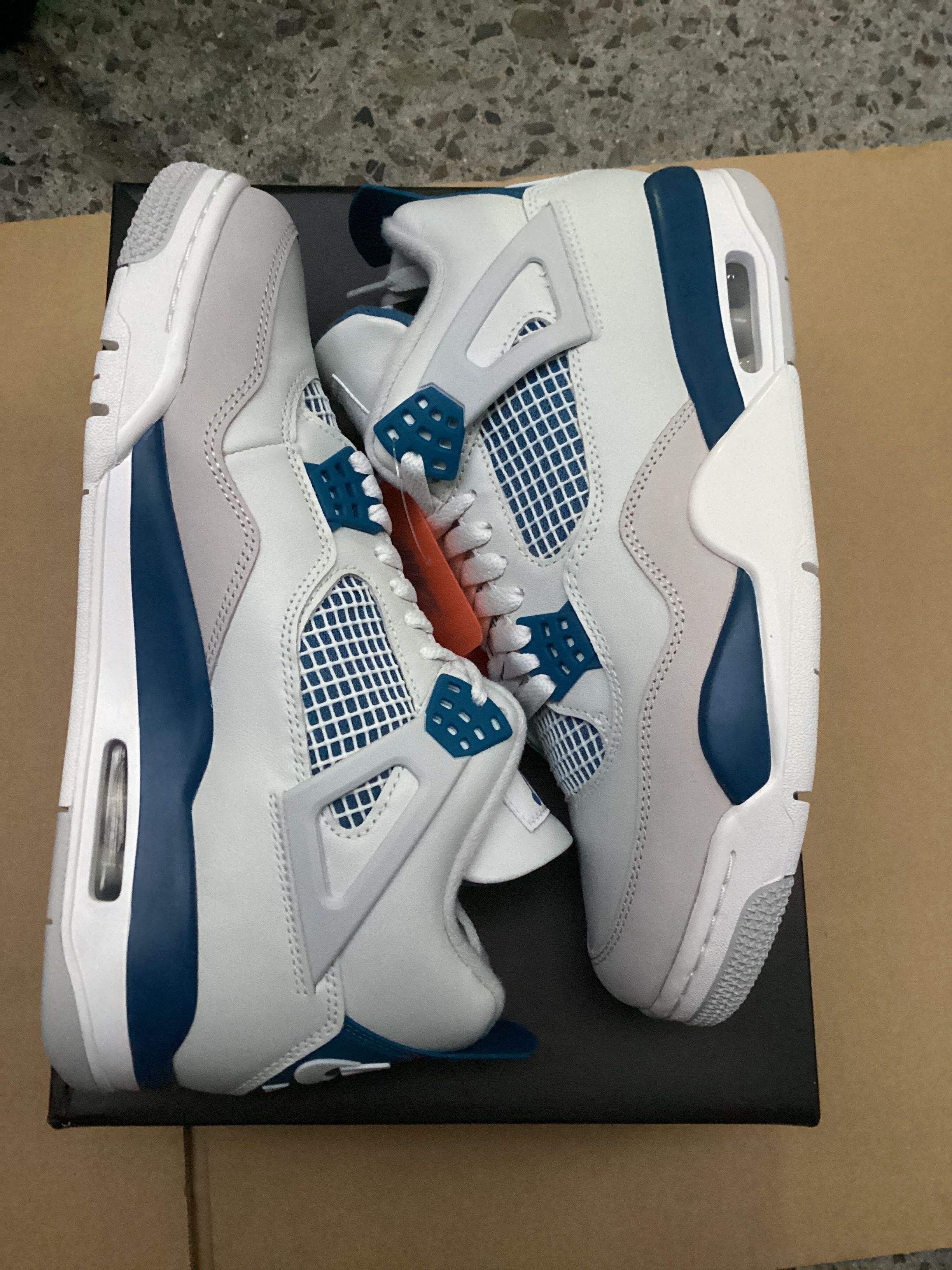 Nike Air Jordan 4 Retro "Industrial Blue"