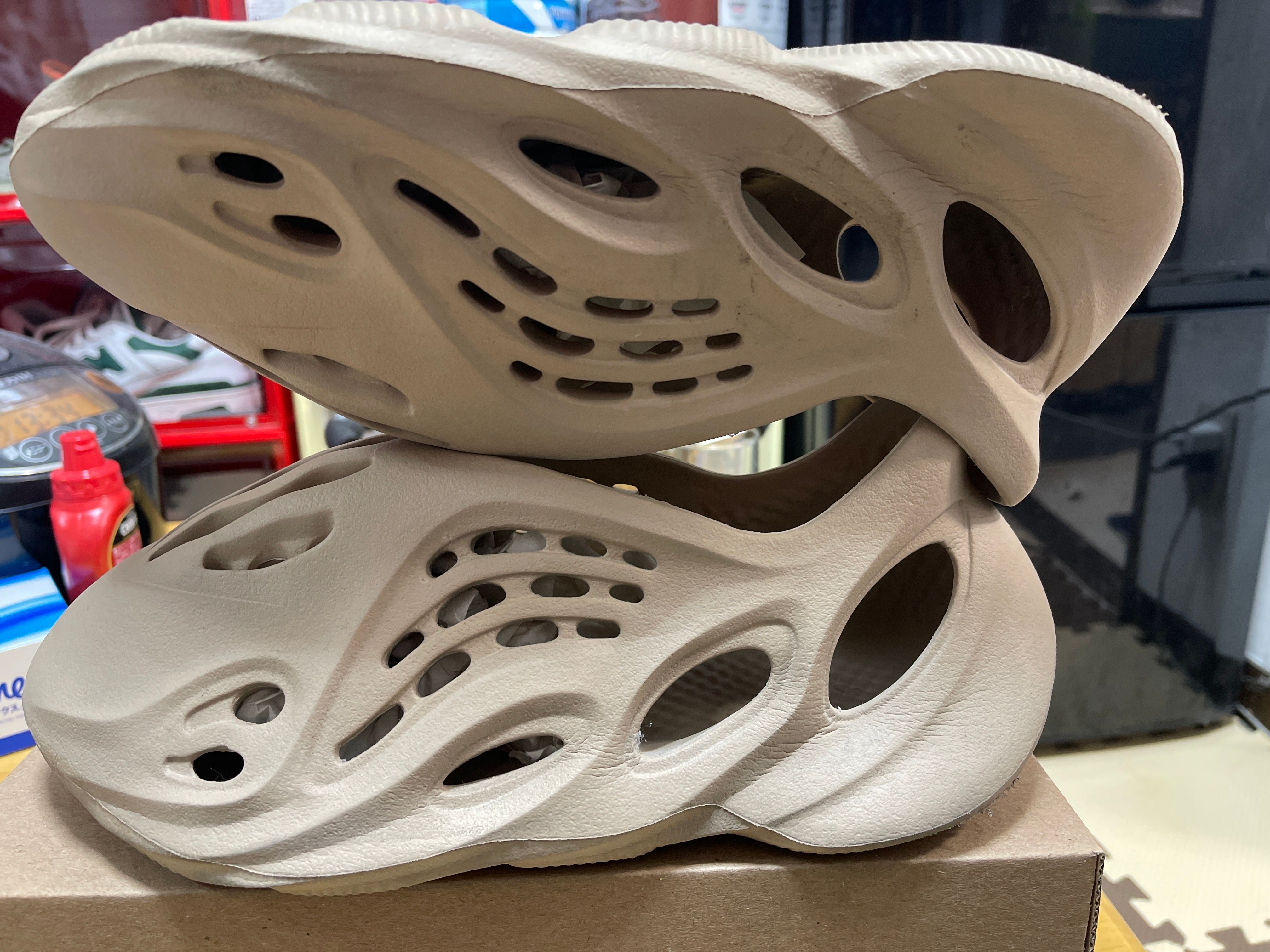 adidas YEEZY Foam Runner "Mist"