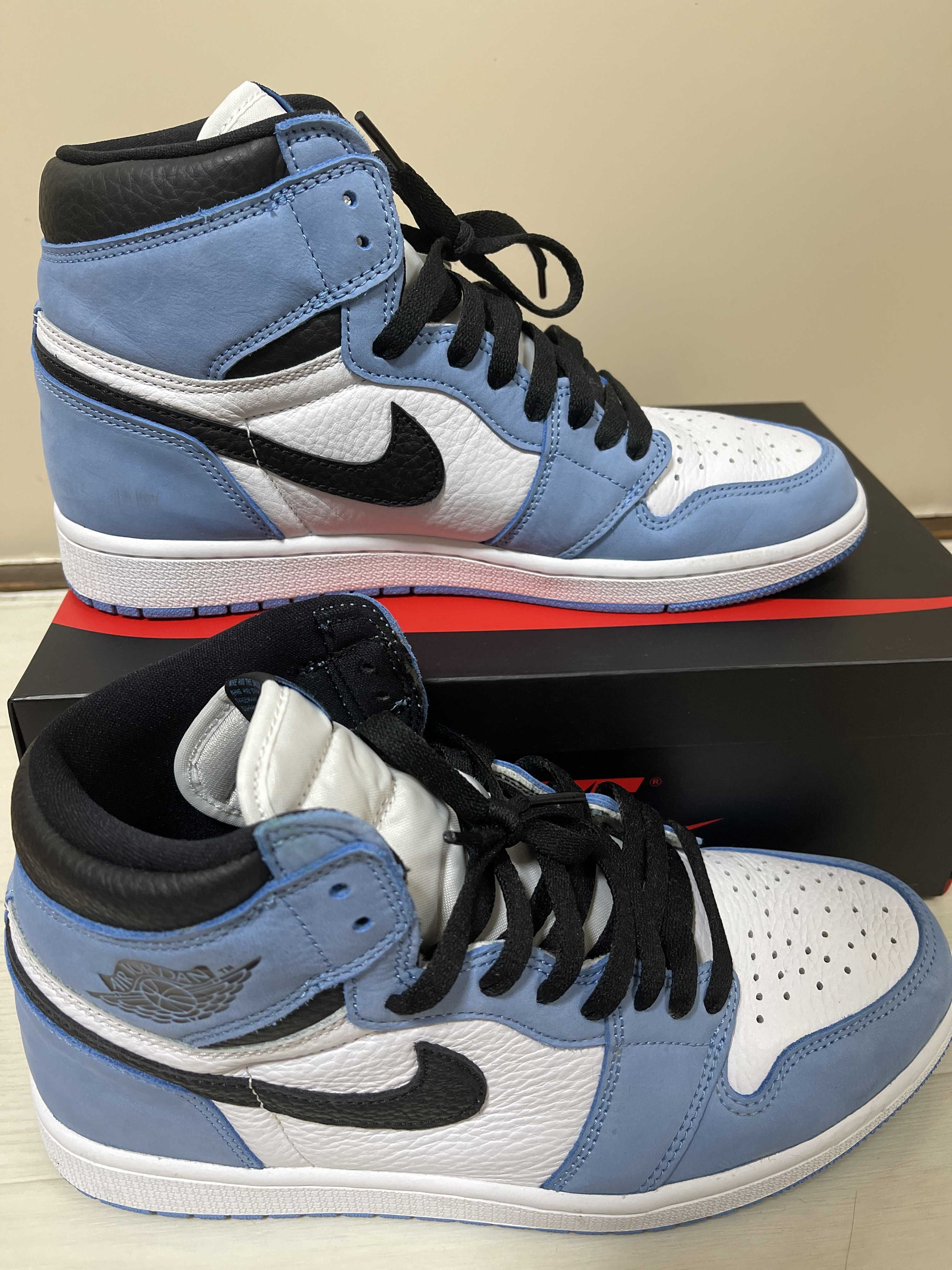 Nike Air Jordan 1 High OG "University Blue"