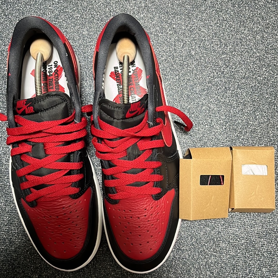 Nike Air Jordan 1 Retro Low OG "Banned"