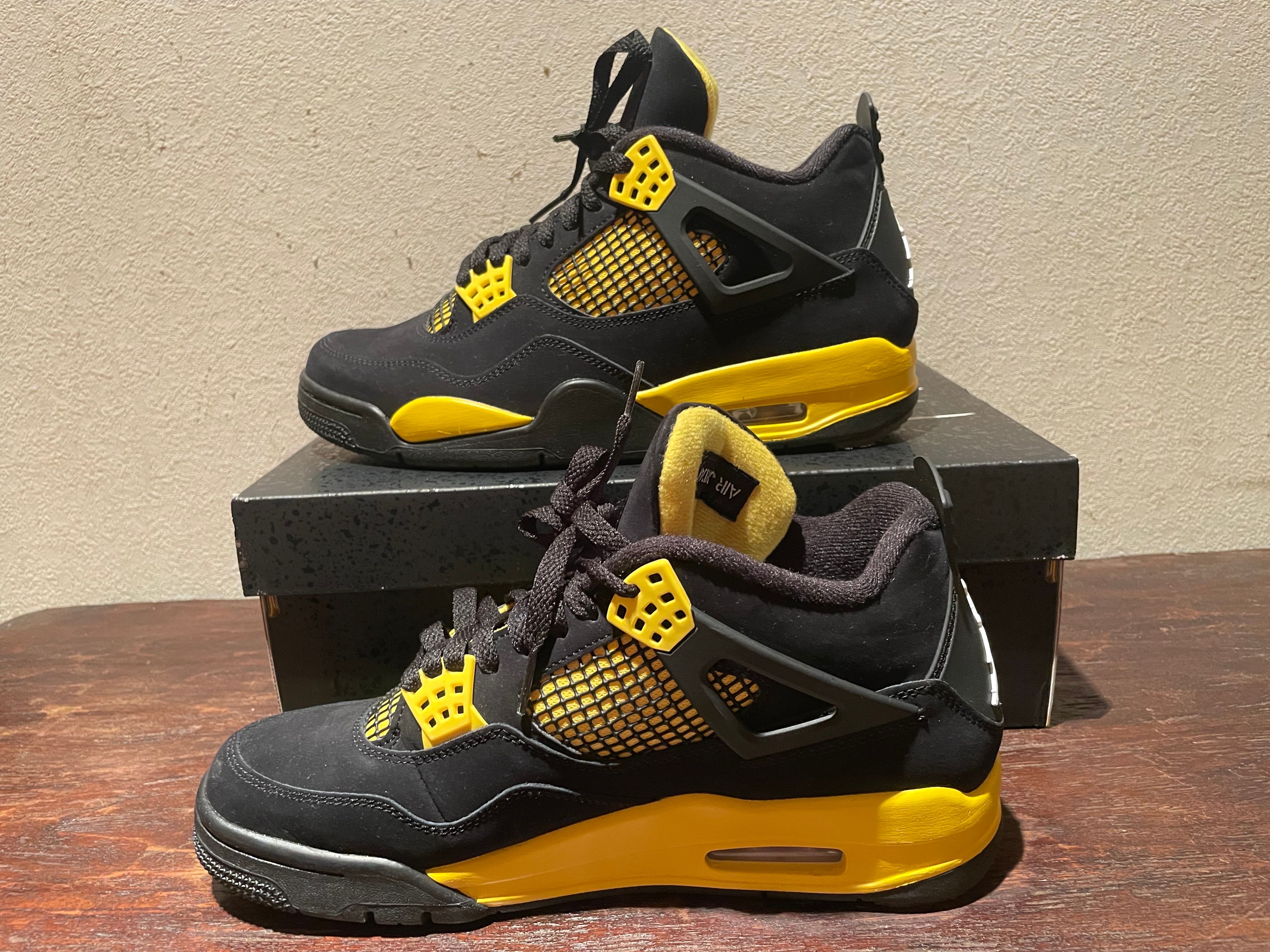 Nike Air Jordan 4 Retro "Thunder"(2023)