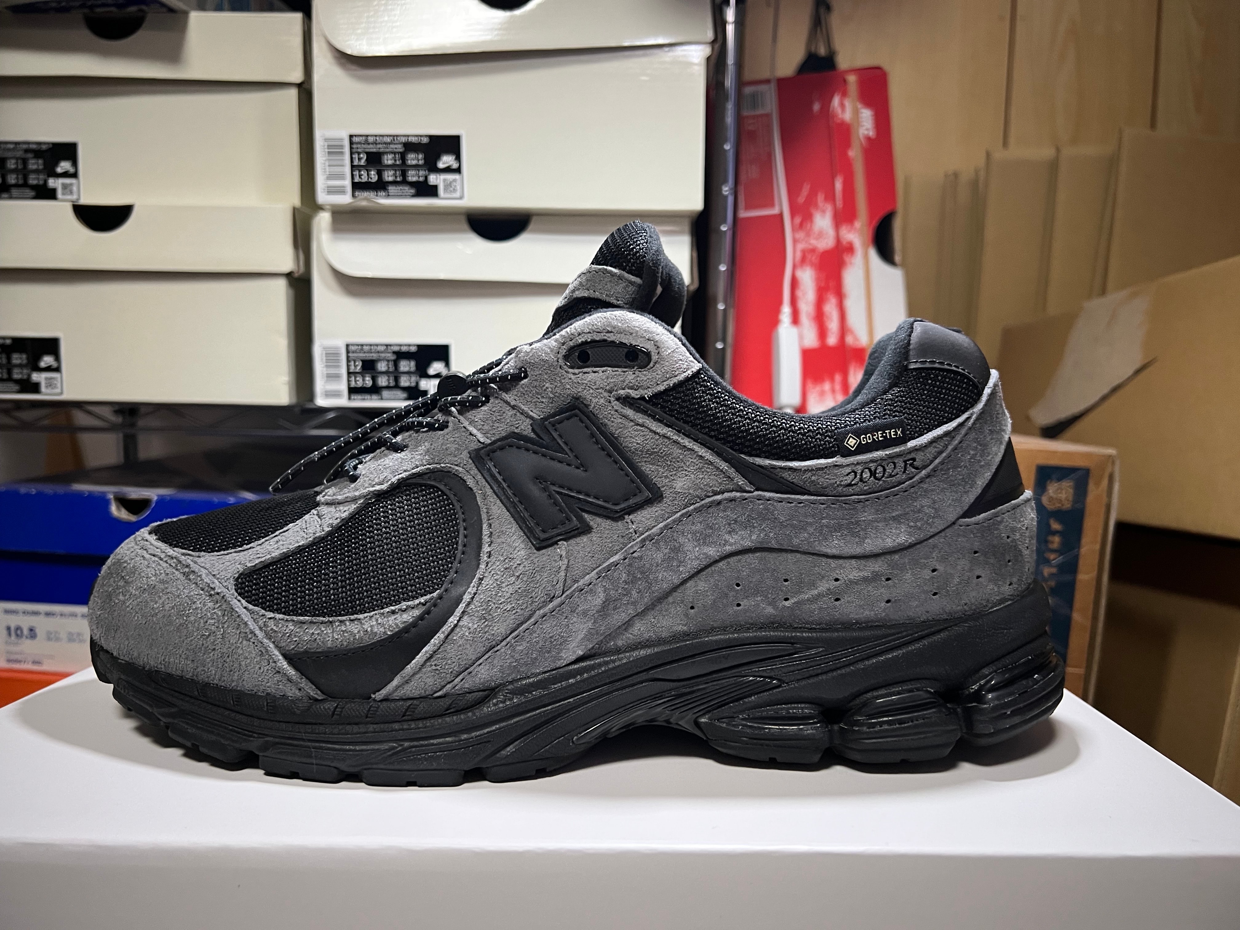 ジョウンド × ニューバランス 2002R ゴアテックス 