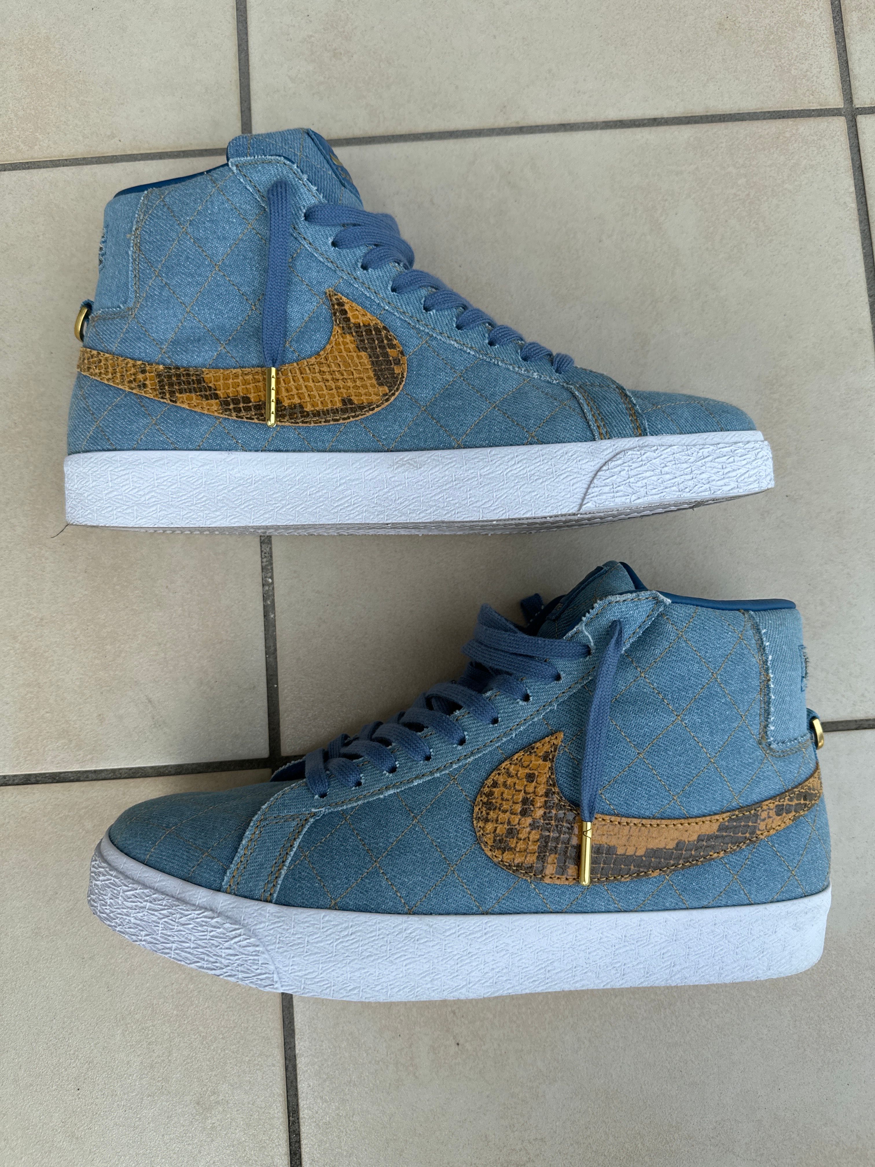 Supreme × Nike SB Blazer Mid "Denim"