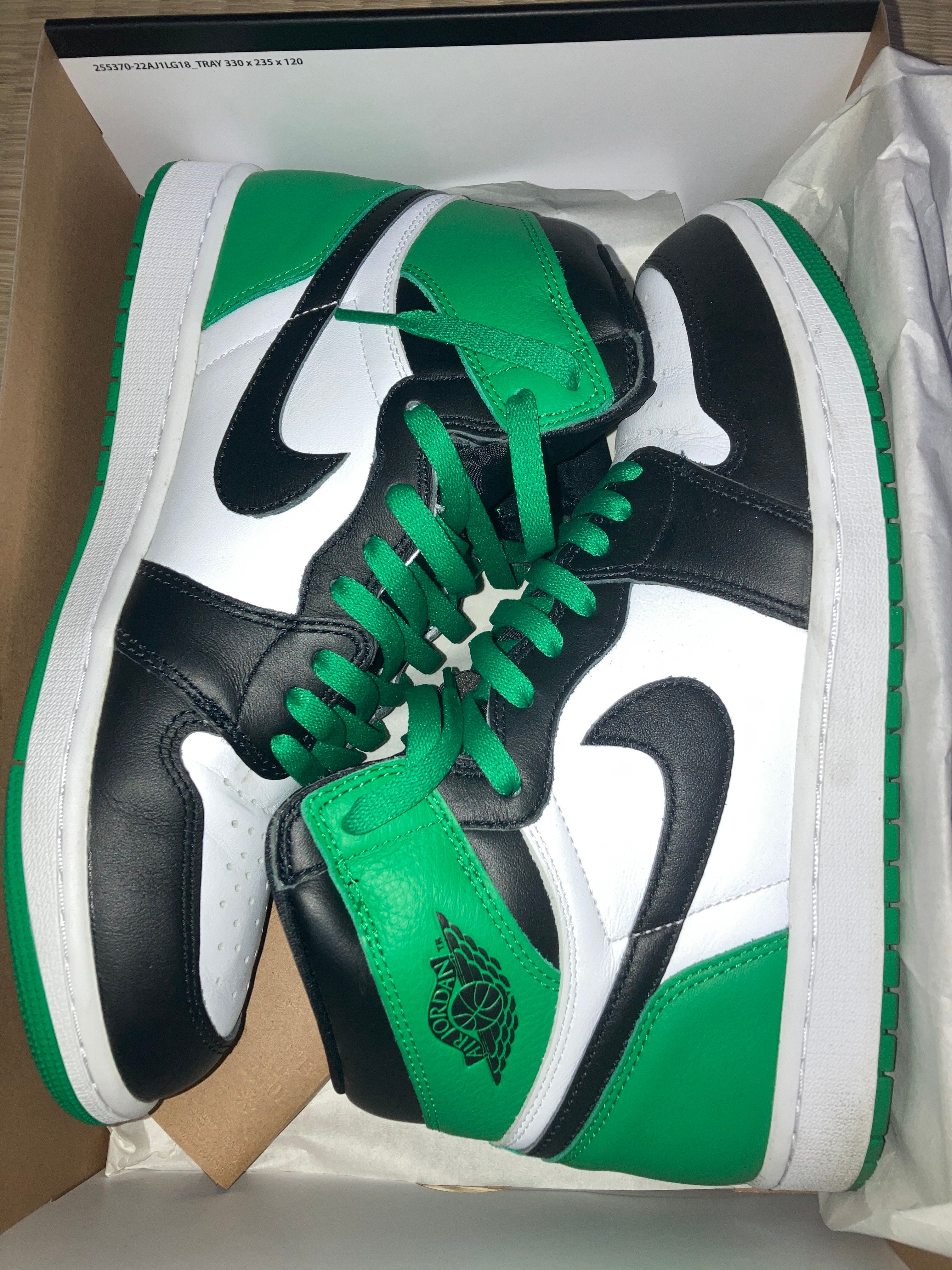 Nike Air Jordan 1 Retro High OG "Celtics/Black and Lucky Green" (2023)