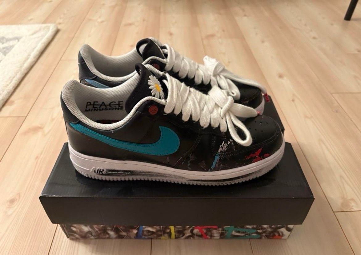 PEACEMINUSONE × Nike Air Force 1 Low '07 Para-Noise 3.0 "Black and Multi-Color" / G-DRAGON