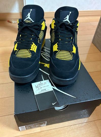 Nike Air Jordan 4 Retro "Thunder"(2023)