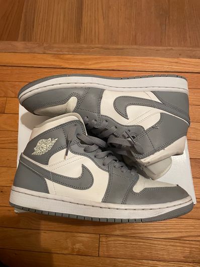Nike Women's Air Jordan 1 Mid "Grey/Sail"