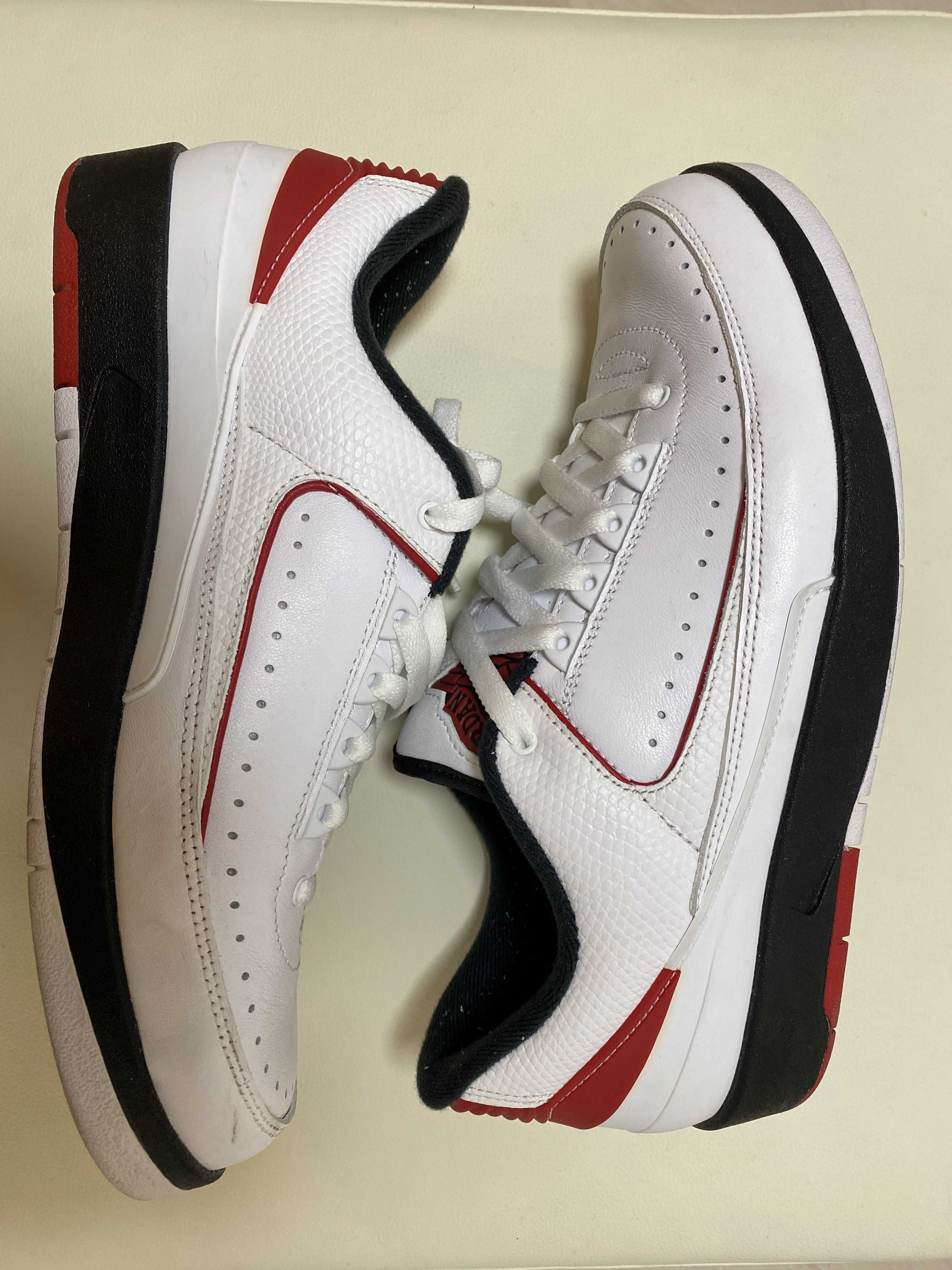 Nike Air Jordan 2 Retro Low "Chicago" (2016)