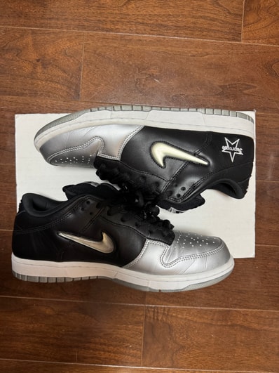 Supreme × Nike Dunk Low "Metallic Silver/Black"