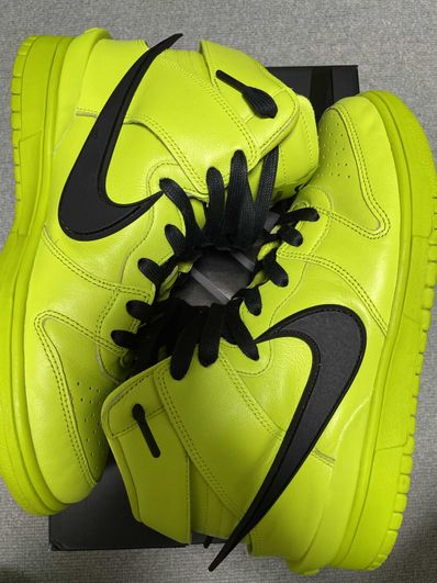 AMBUSH × NIKE DUNK HIGH "FLASH LIME"